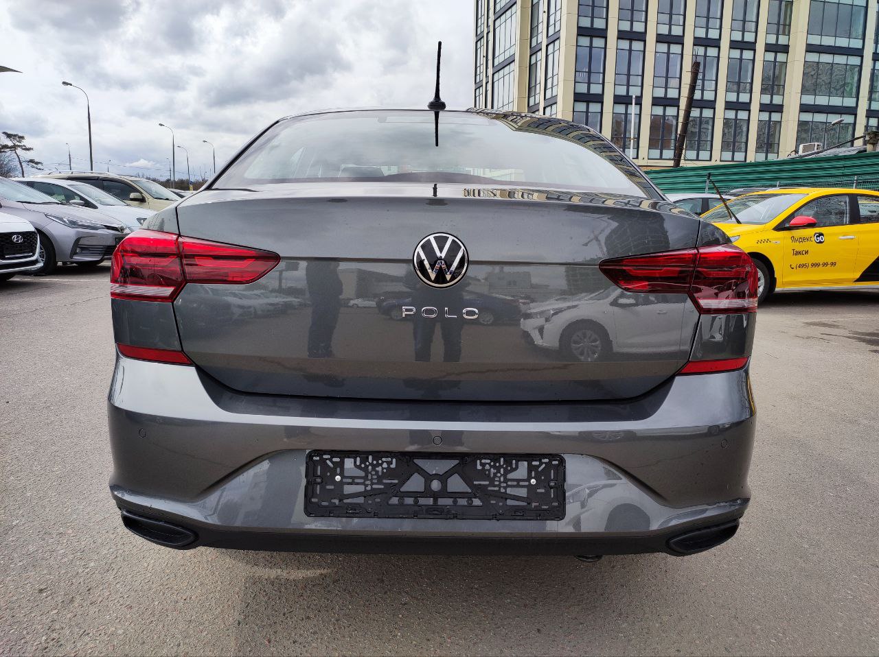 VOLKSWAGEN Polo миниатюра 5