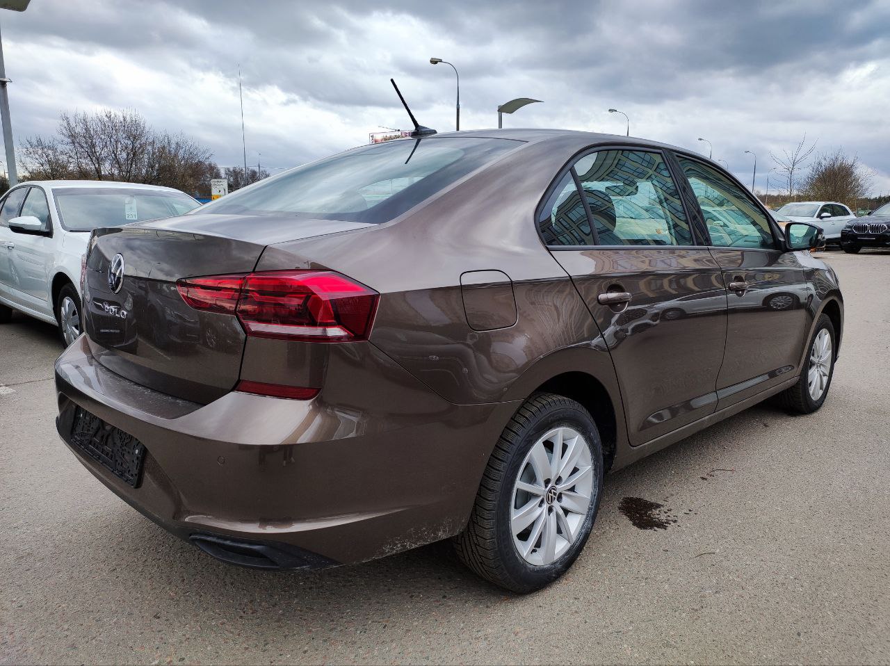 VOLKSWAGEN Polo миниатюра 4