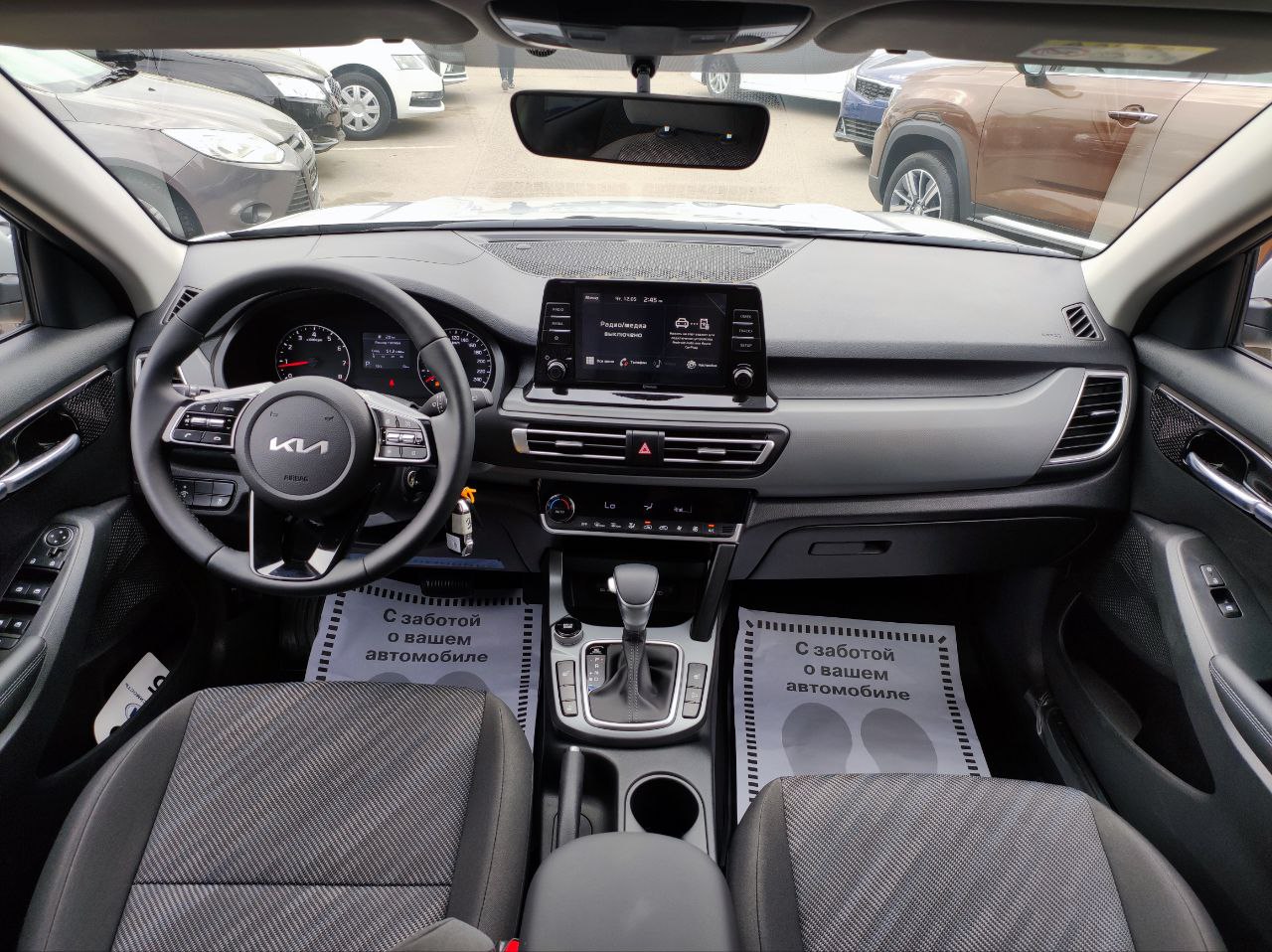 KIA Seltos миниатюра 8