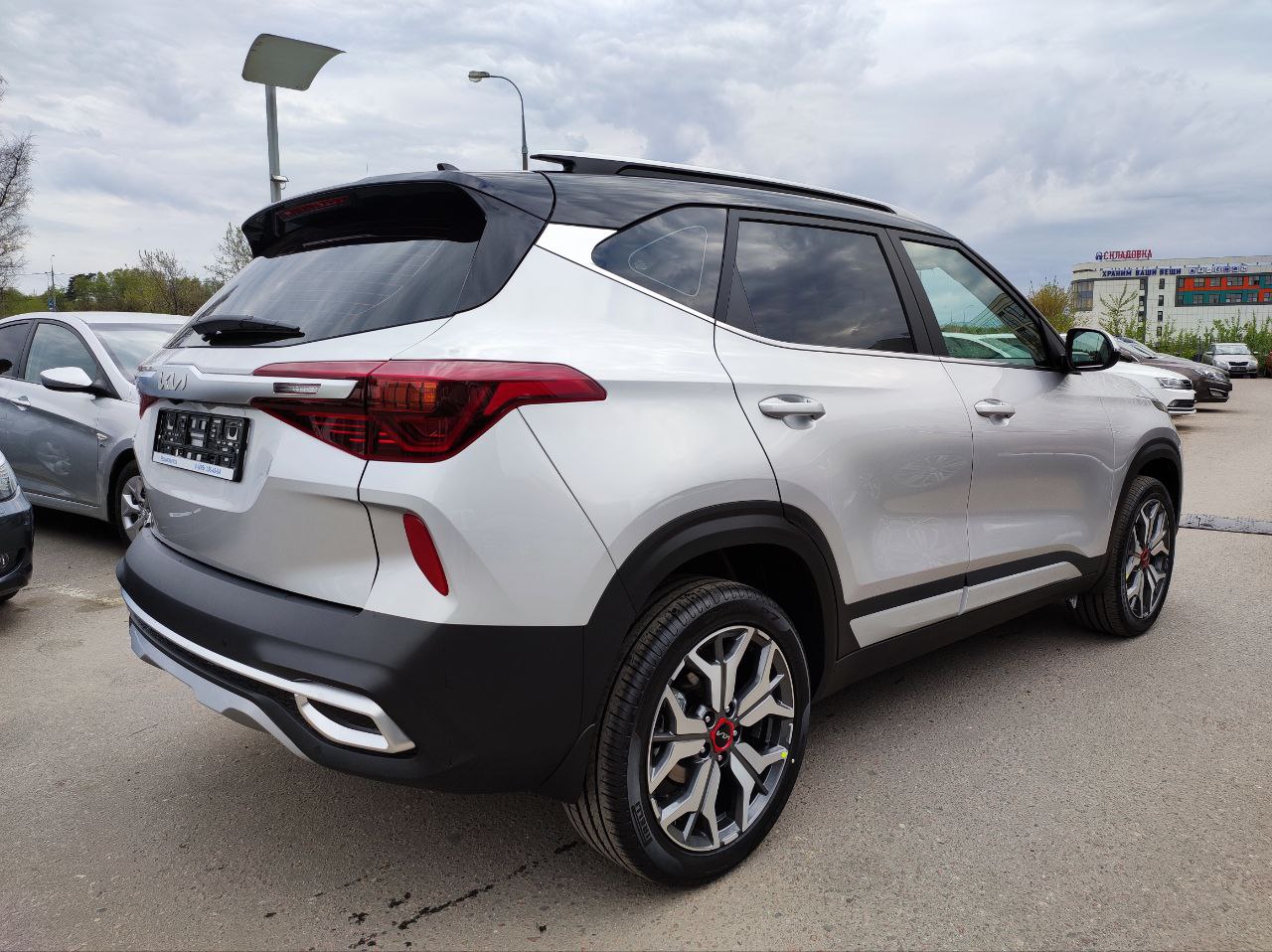 KIA Seltos миниатюра 4