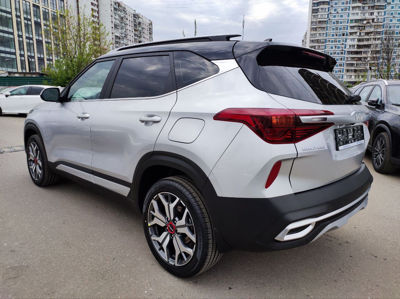 KIA Seltos миниатюра 6