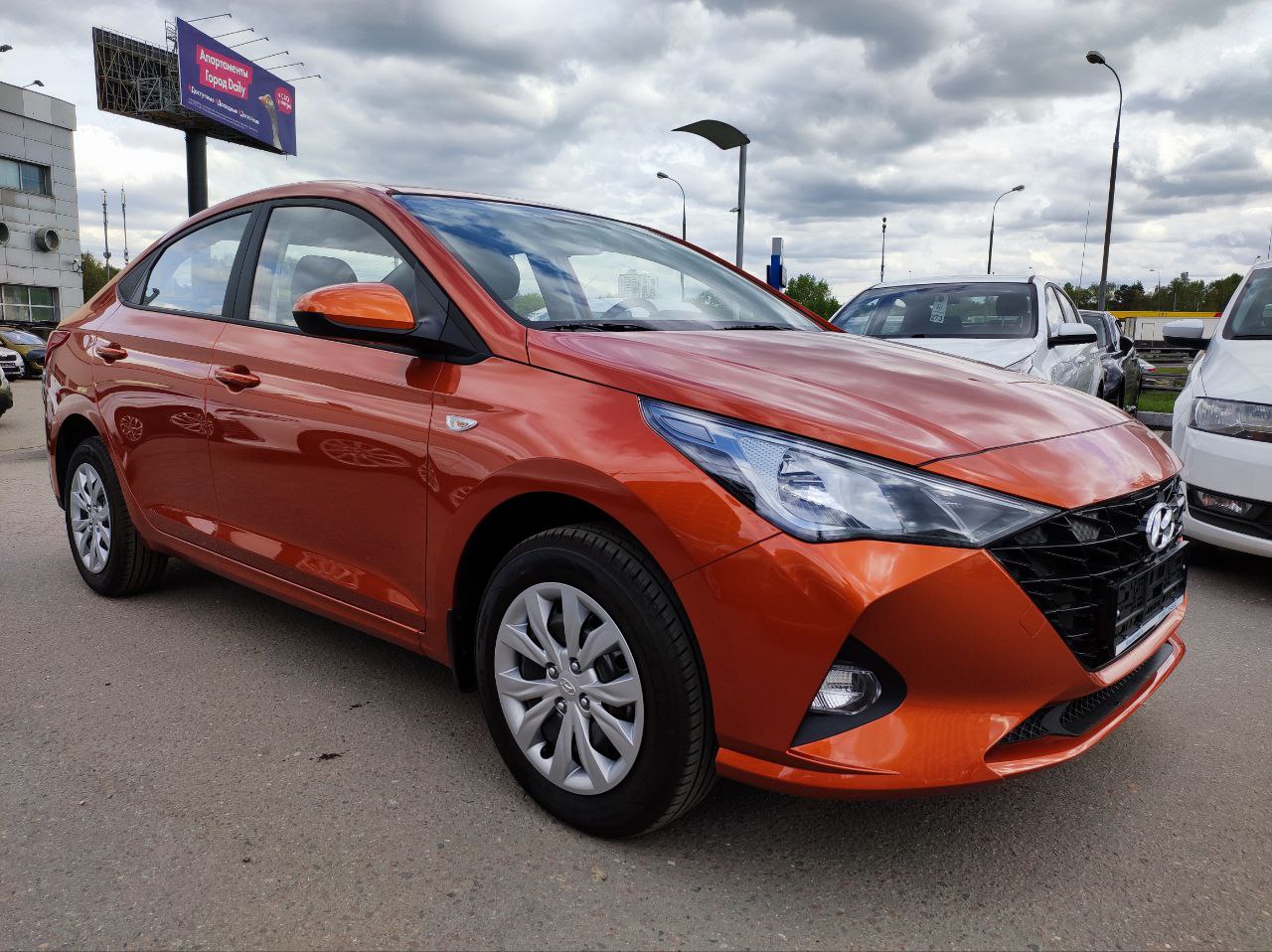 HYUNDAI Solaris миниатюра 3