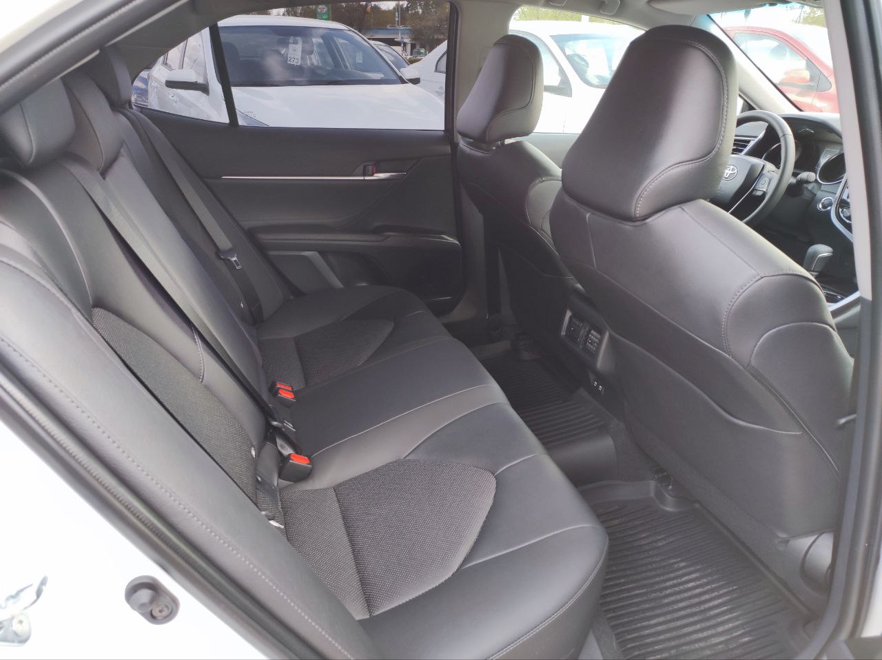 TOYOTA Camry миниатюра 10