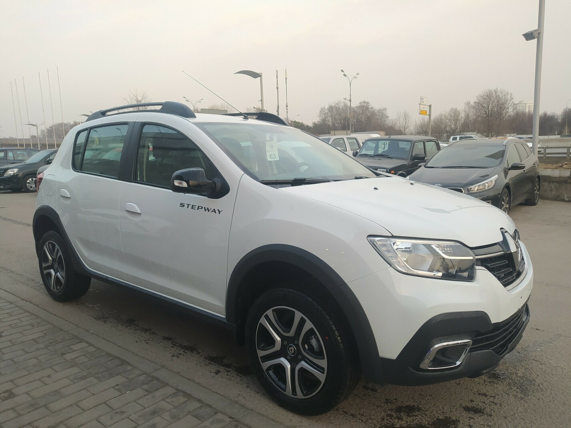 RENAULT Sandero Stepway миниатюра 3