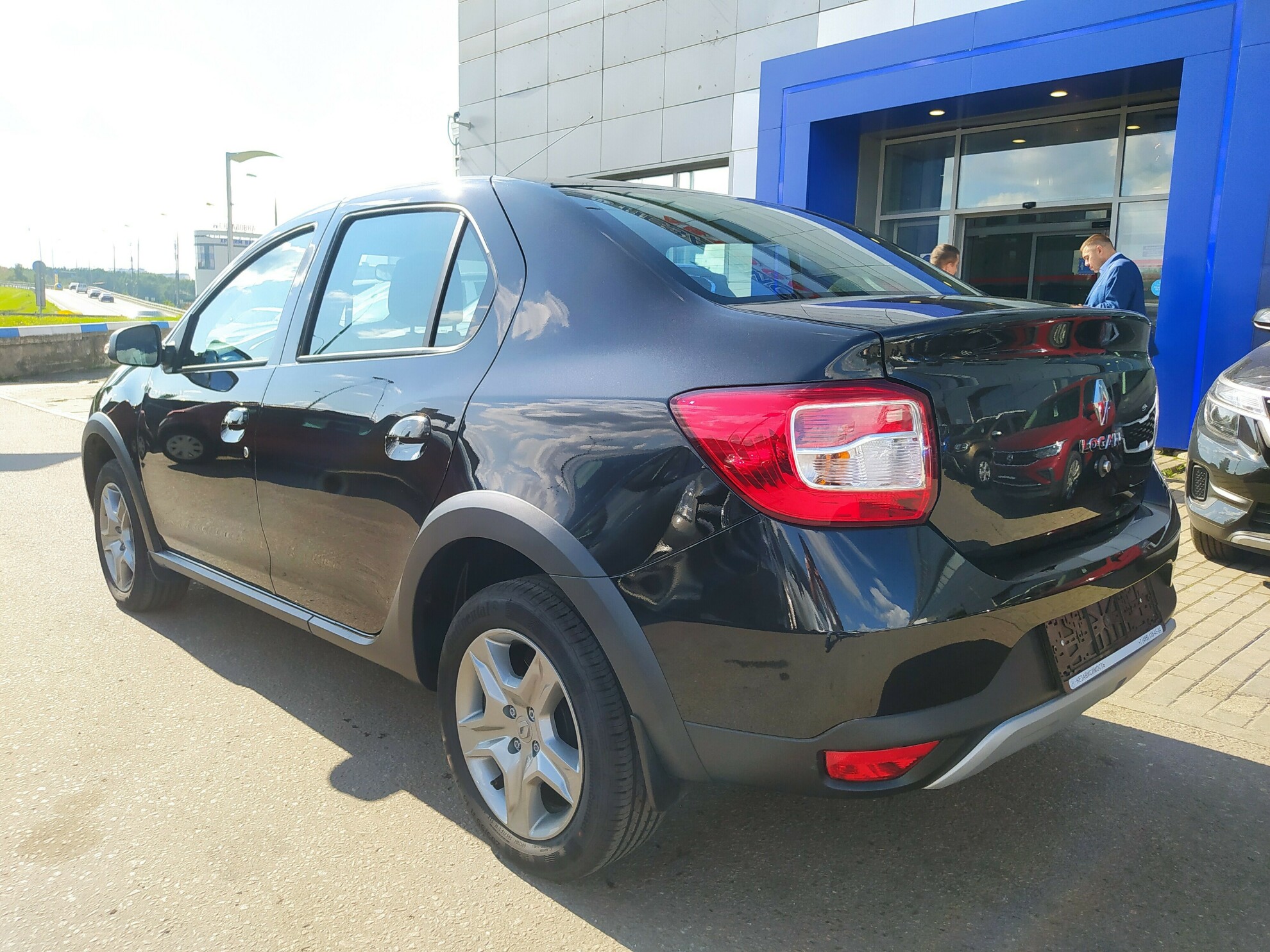 RENAULT Logan Stepway миниатюра 6