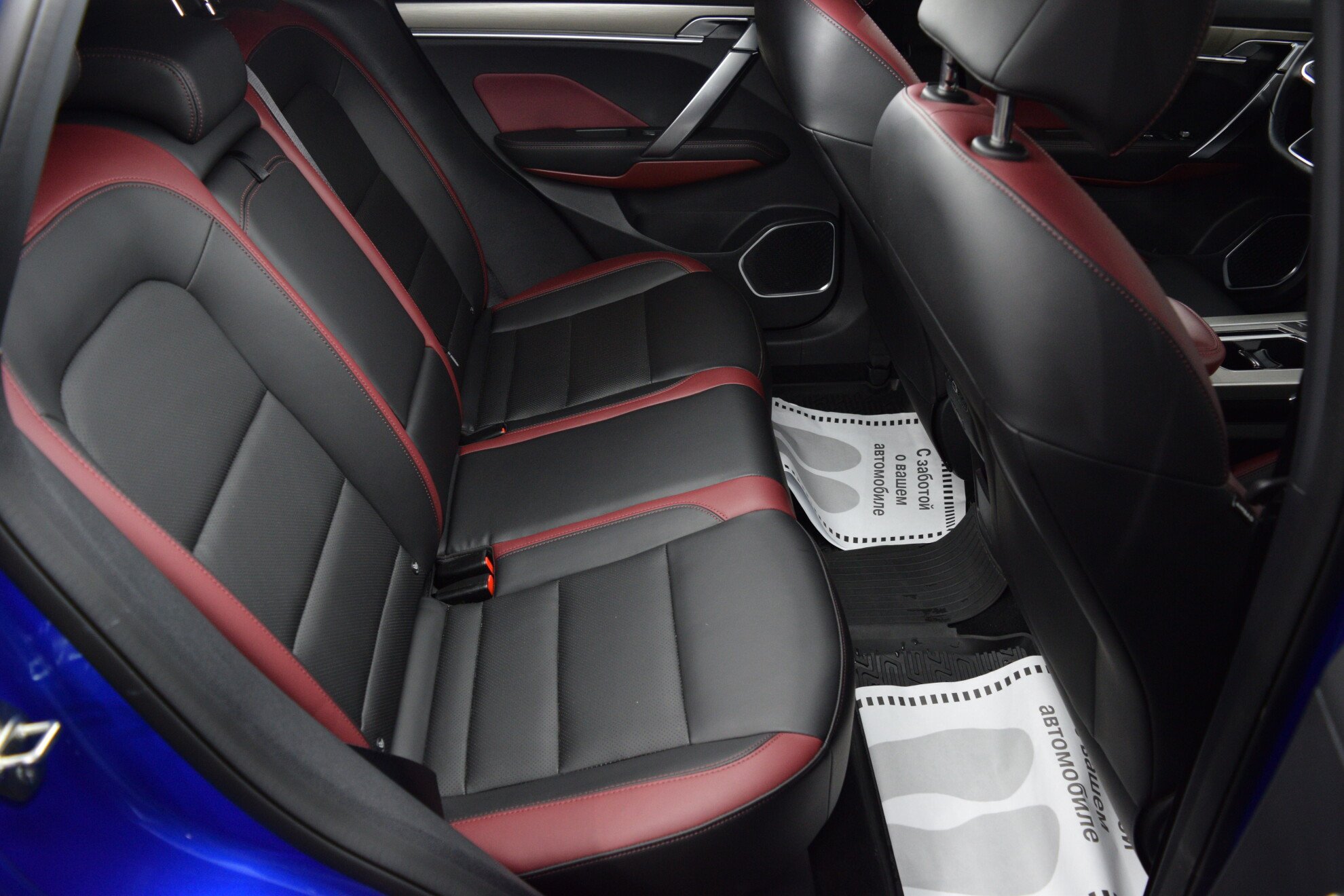 GEELY Coolray миниатюра 10