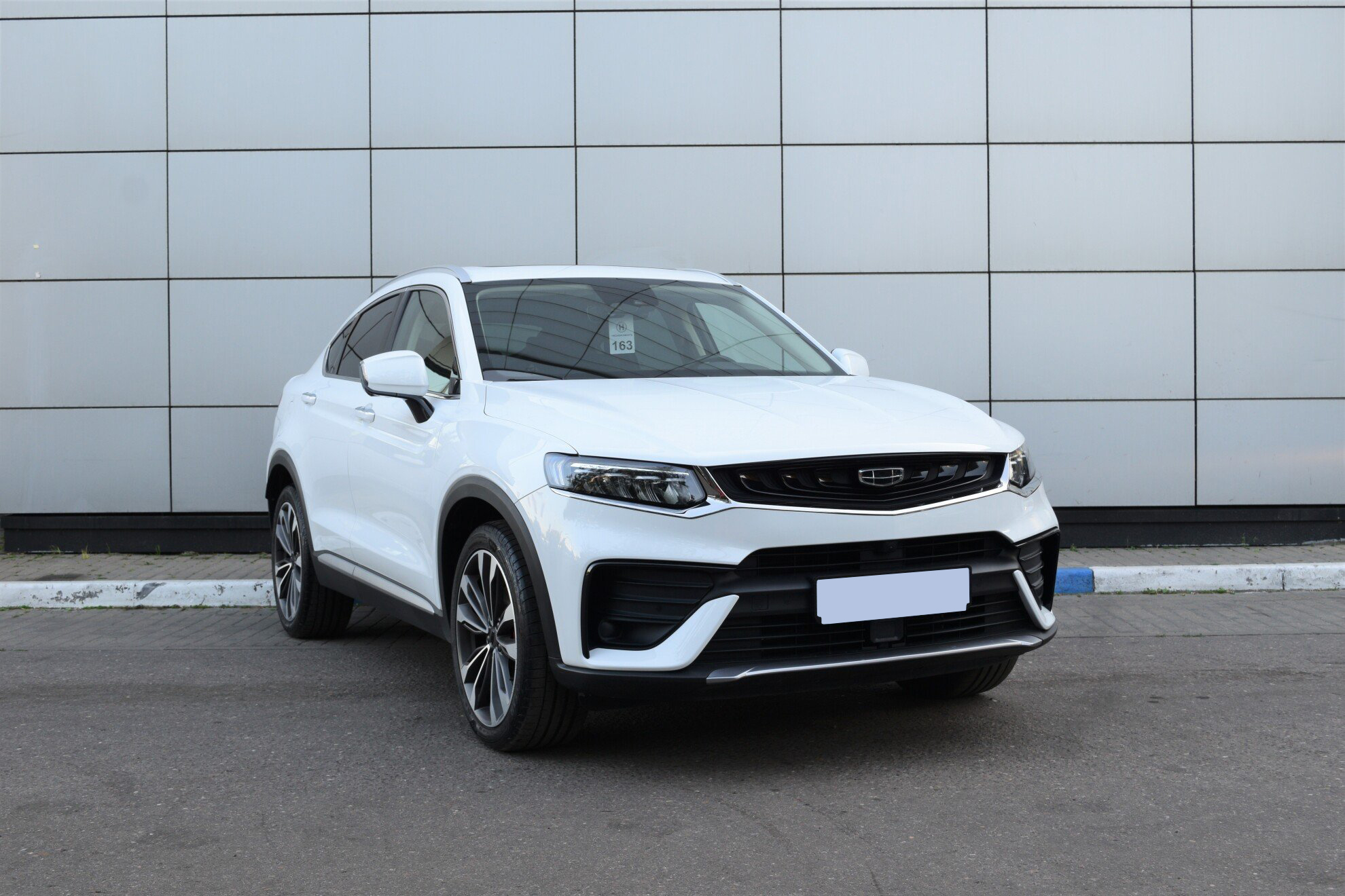 GEELY Tugella миниатюра 3