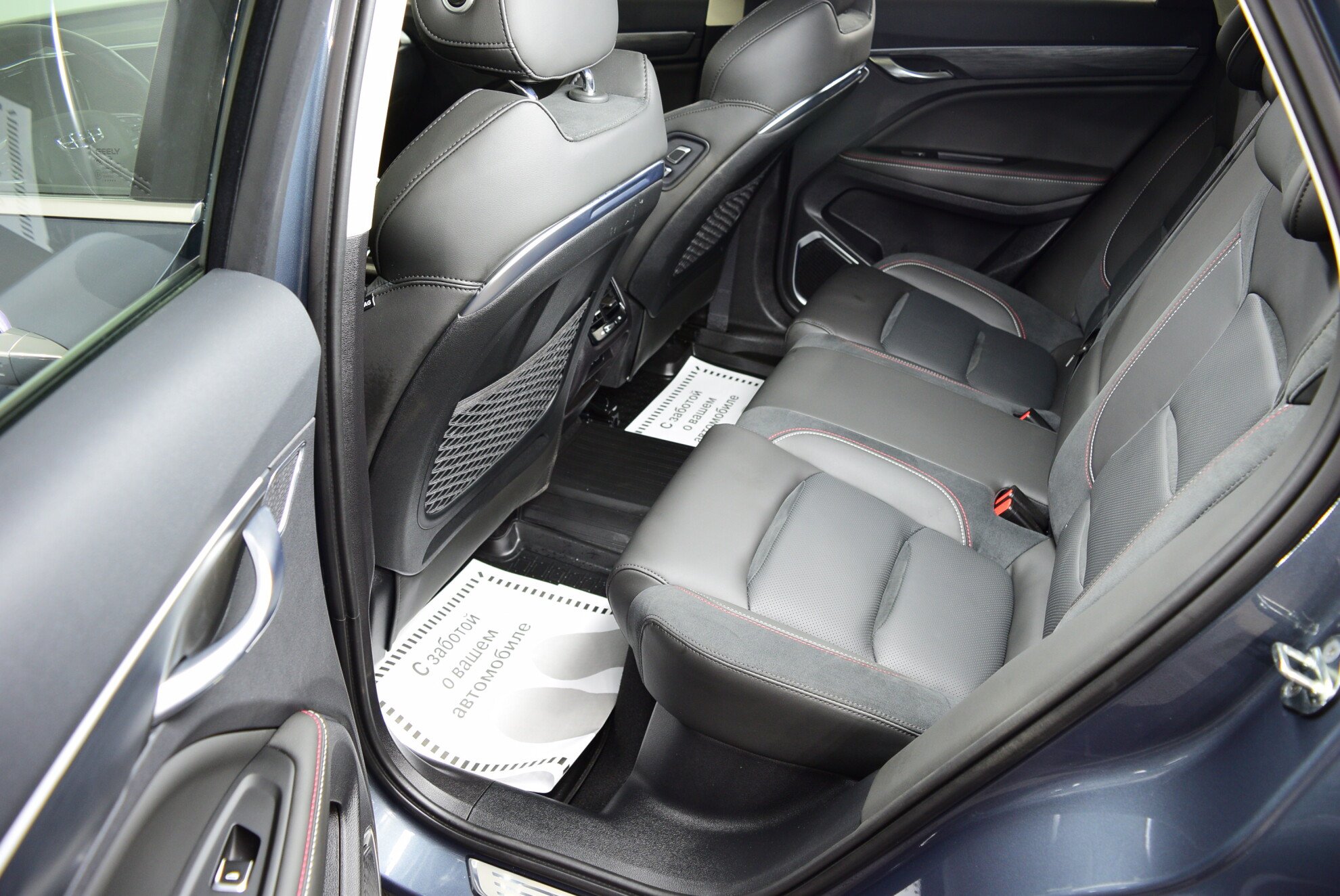 GEELY Tugella миниатюра 9