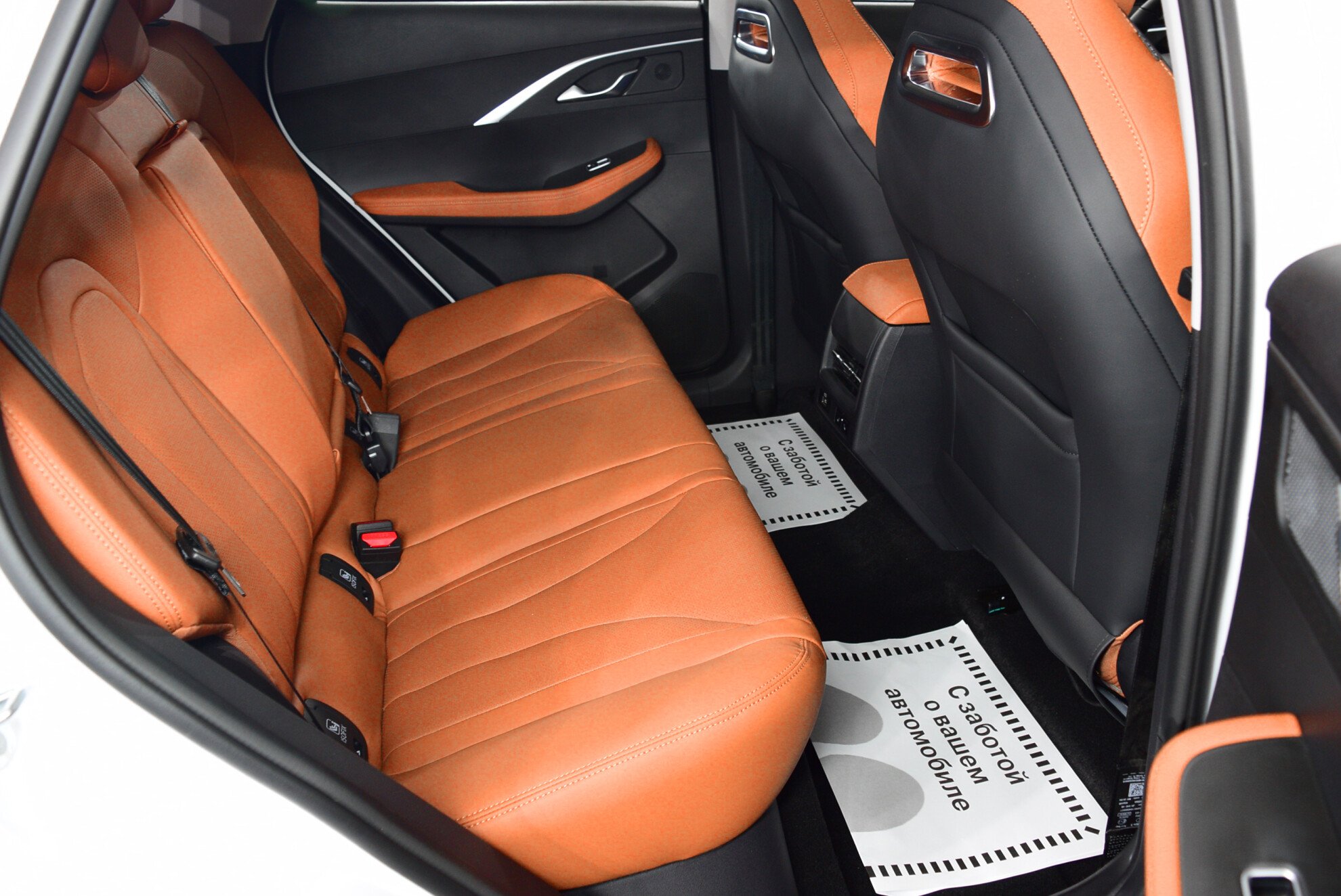 OMODA C5 миниатюра 10