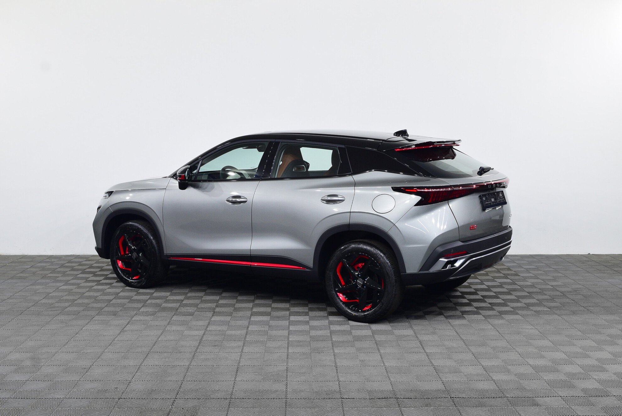OMODA C5 миниатюра 5