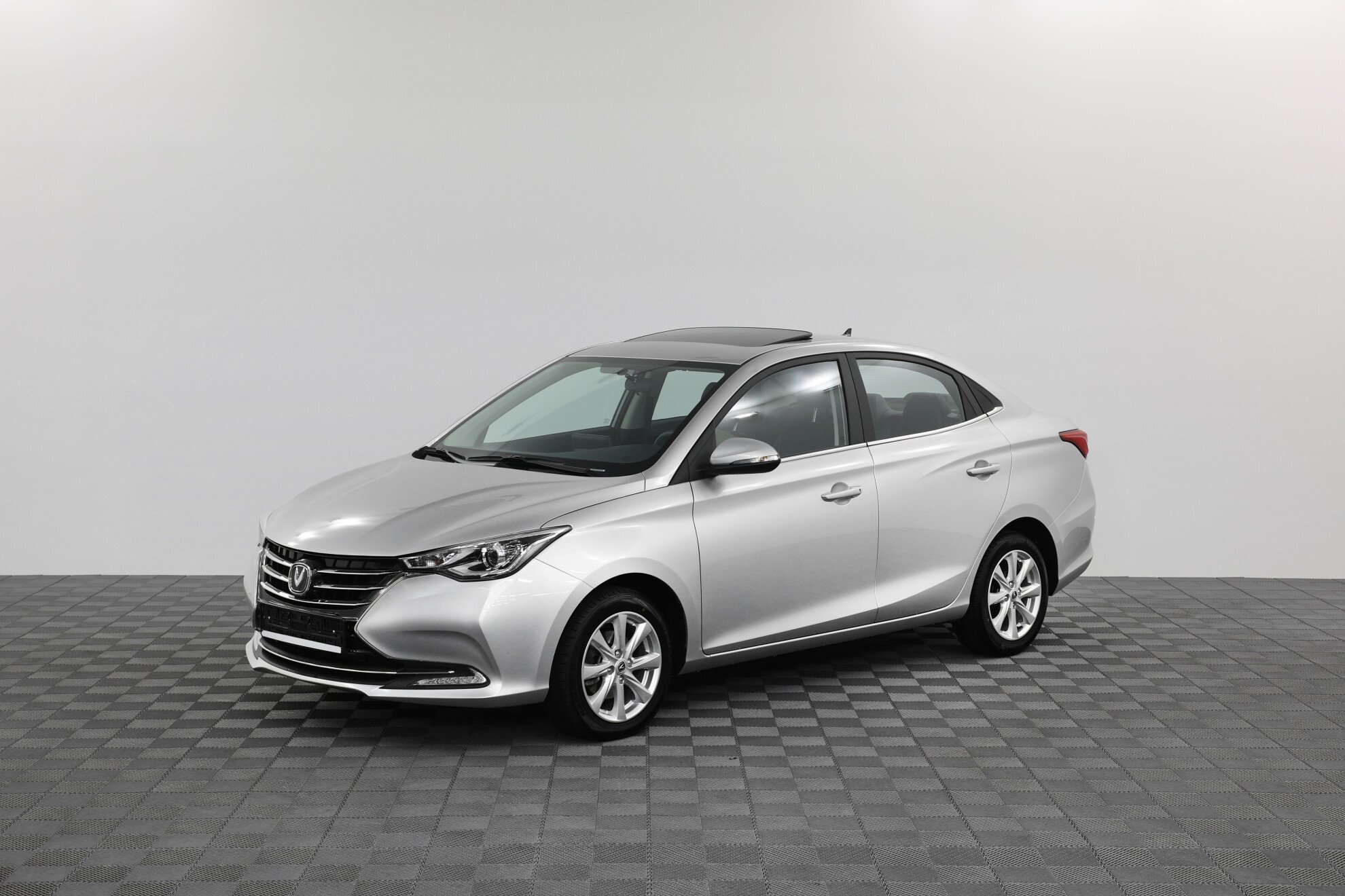 Превью CHANGAN Alsvin