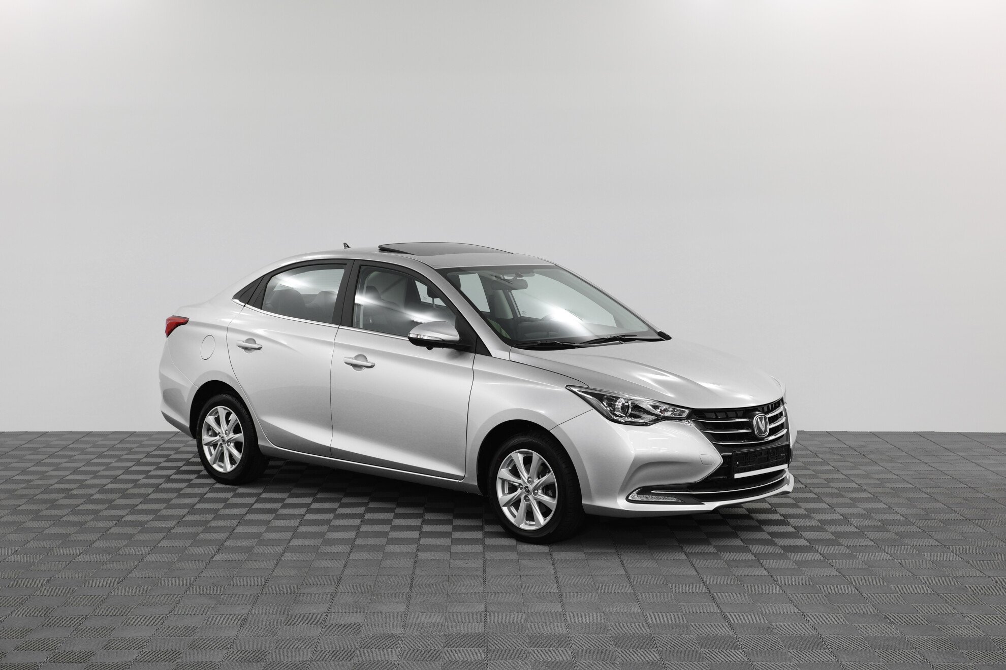 CHANGAN Alsvin миниатюра 3