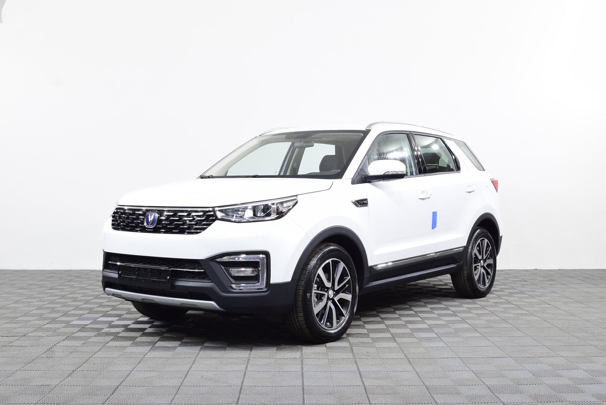 Превью CHANGAN CS55