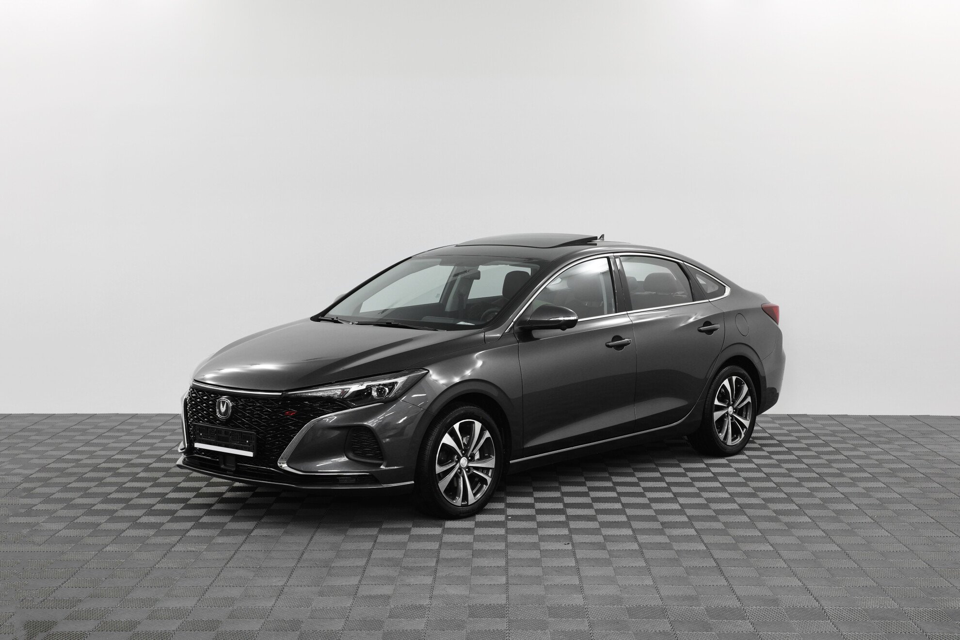 Превью CHANGAN EADOplus