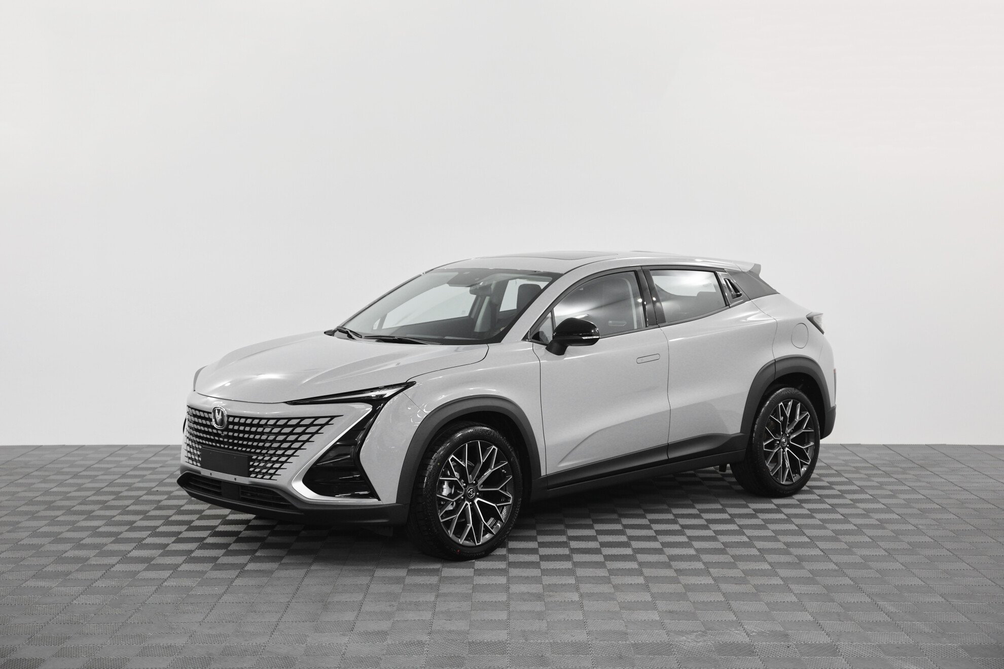 Превью CHANGAN UNI-T