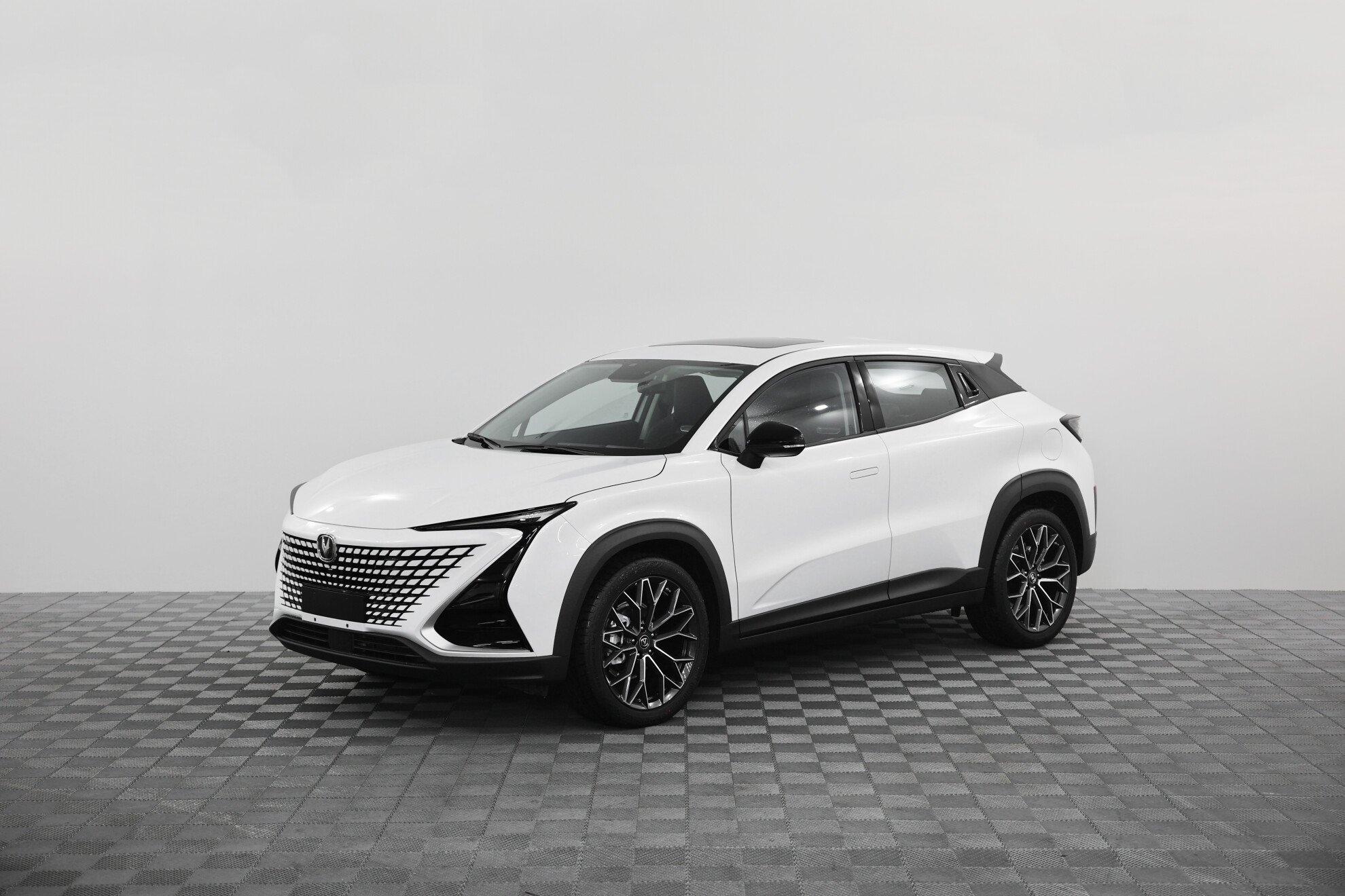 Превью CHANGAN UNI-T