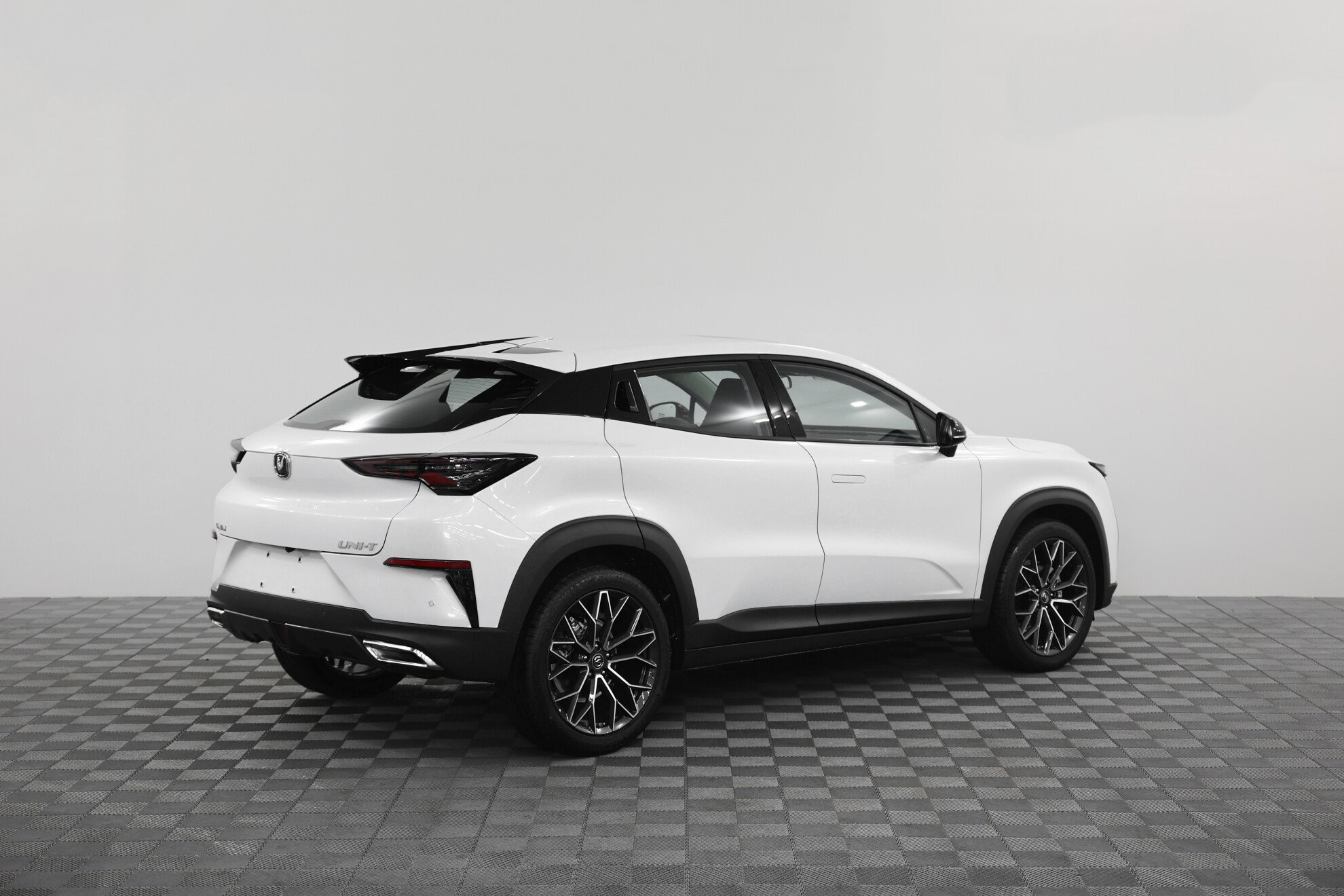 CHANGAN UNI-T миниатюра 4