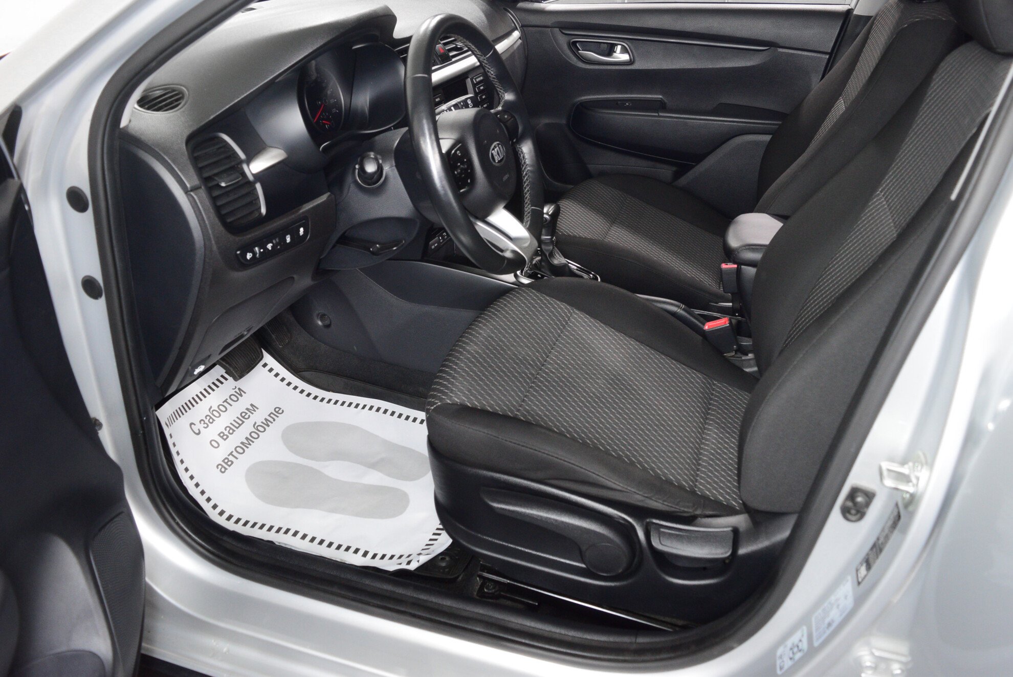 KIA Rio X-Line миниатюра 6