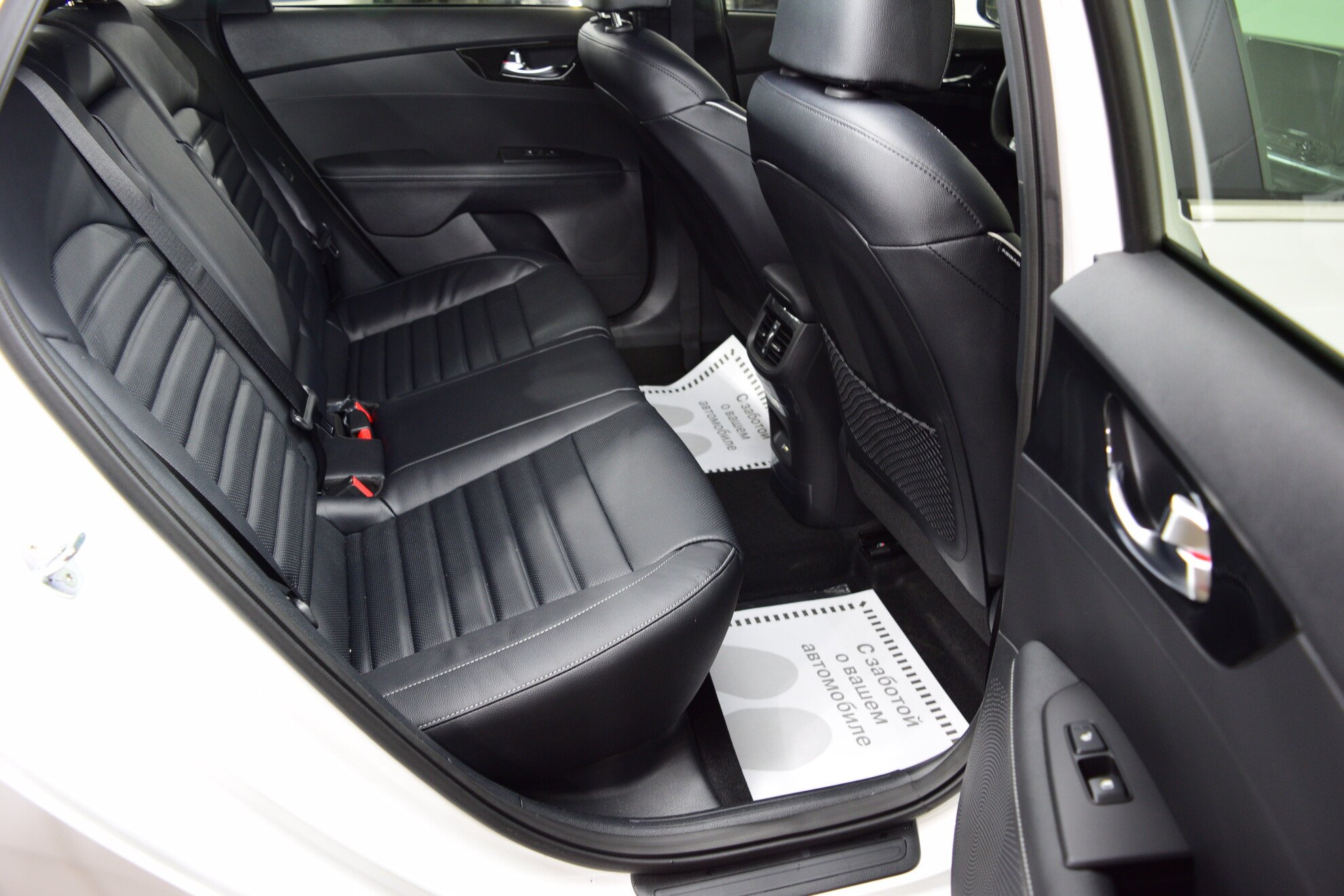 KIA Cerato миниатюра 10