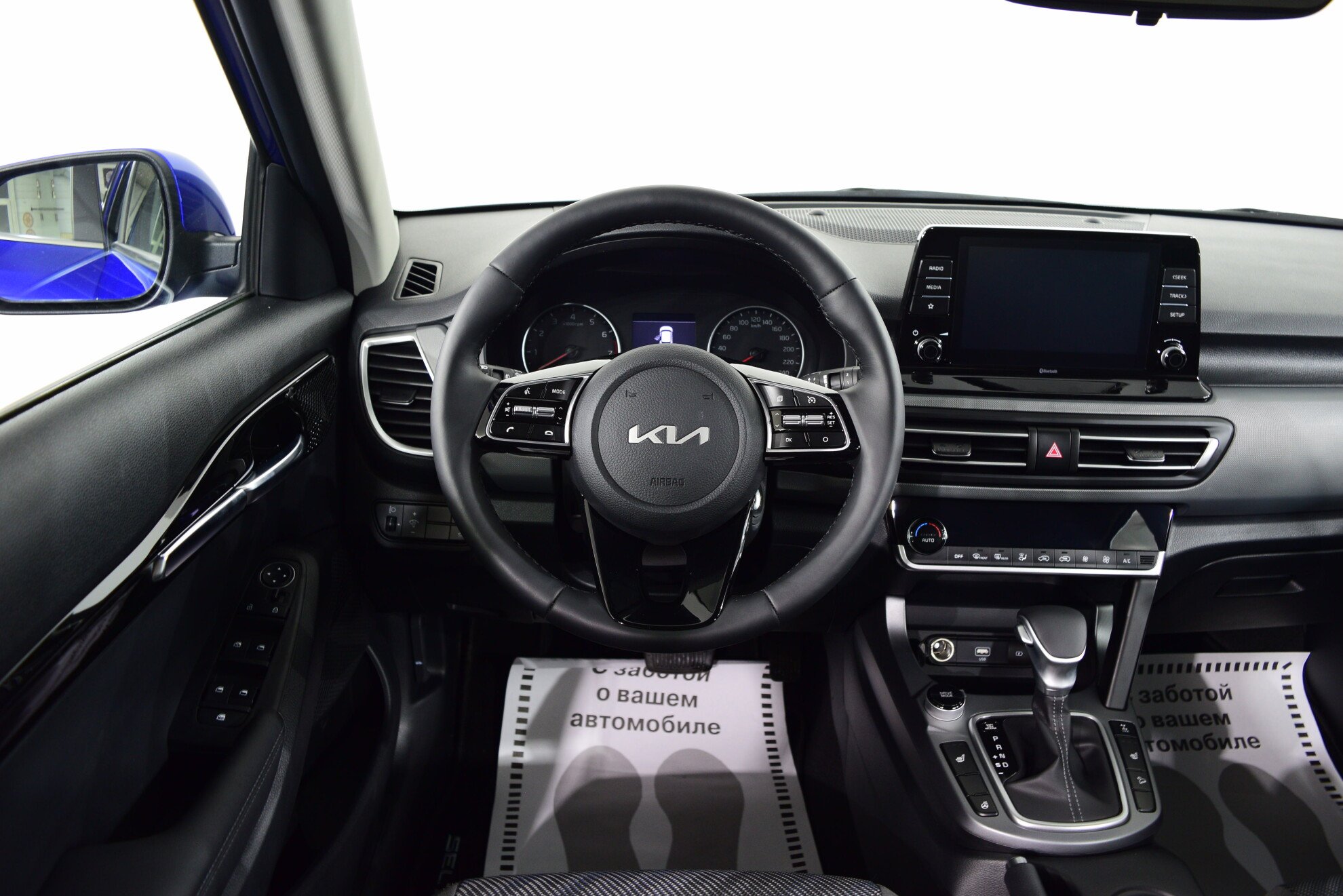 KIA Seltos миниатюра 8