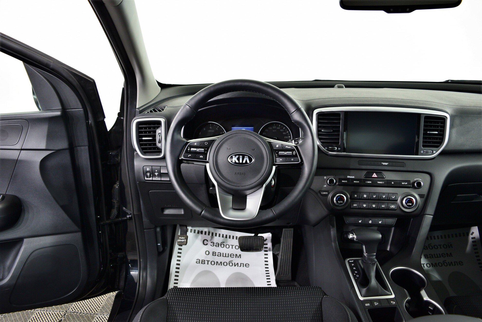 KIA Sportage миниатюра 7