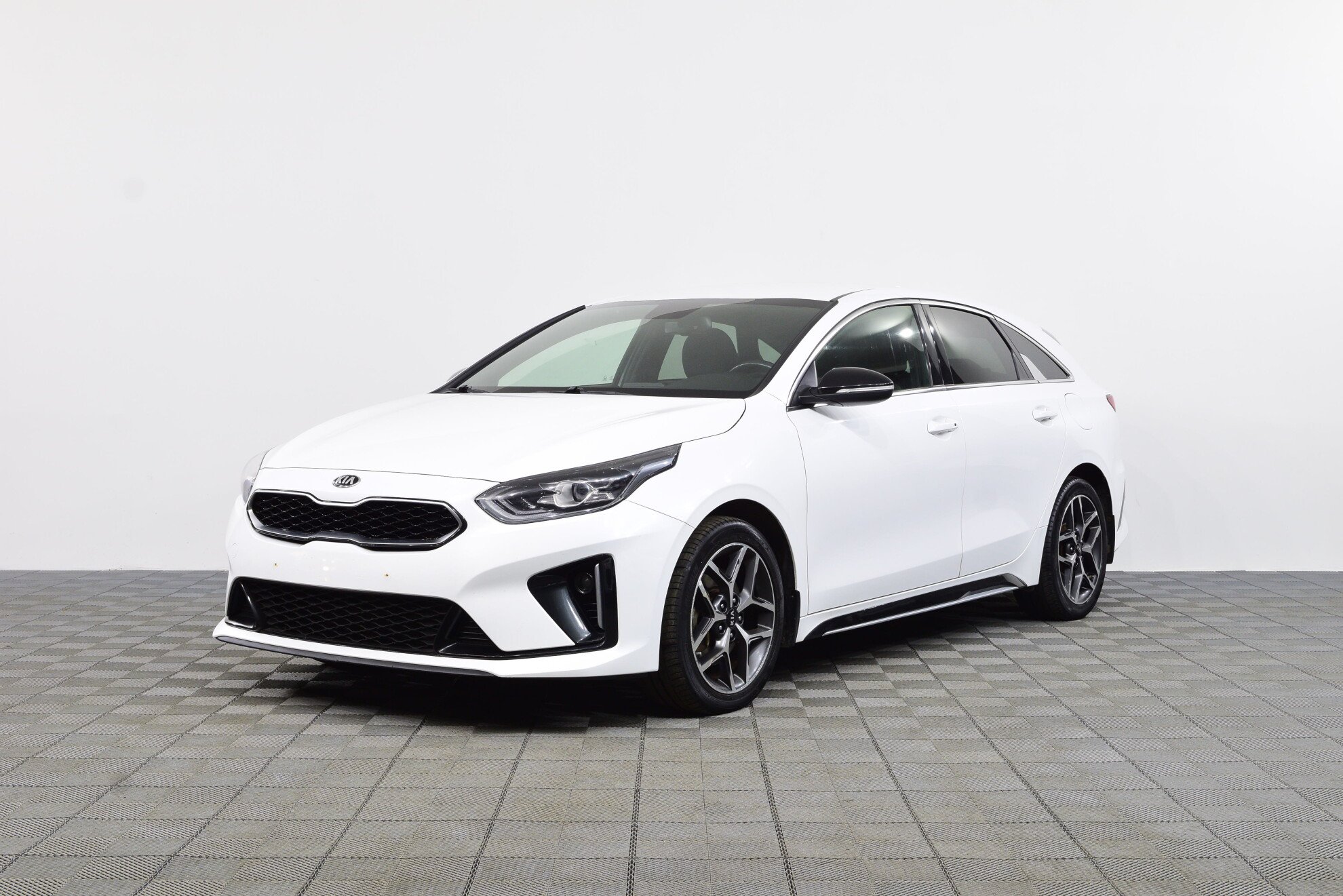 Превью KIA ProCeed