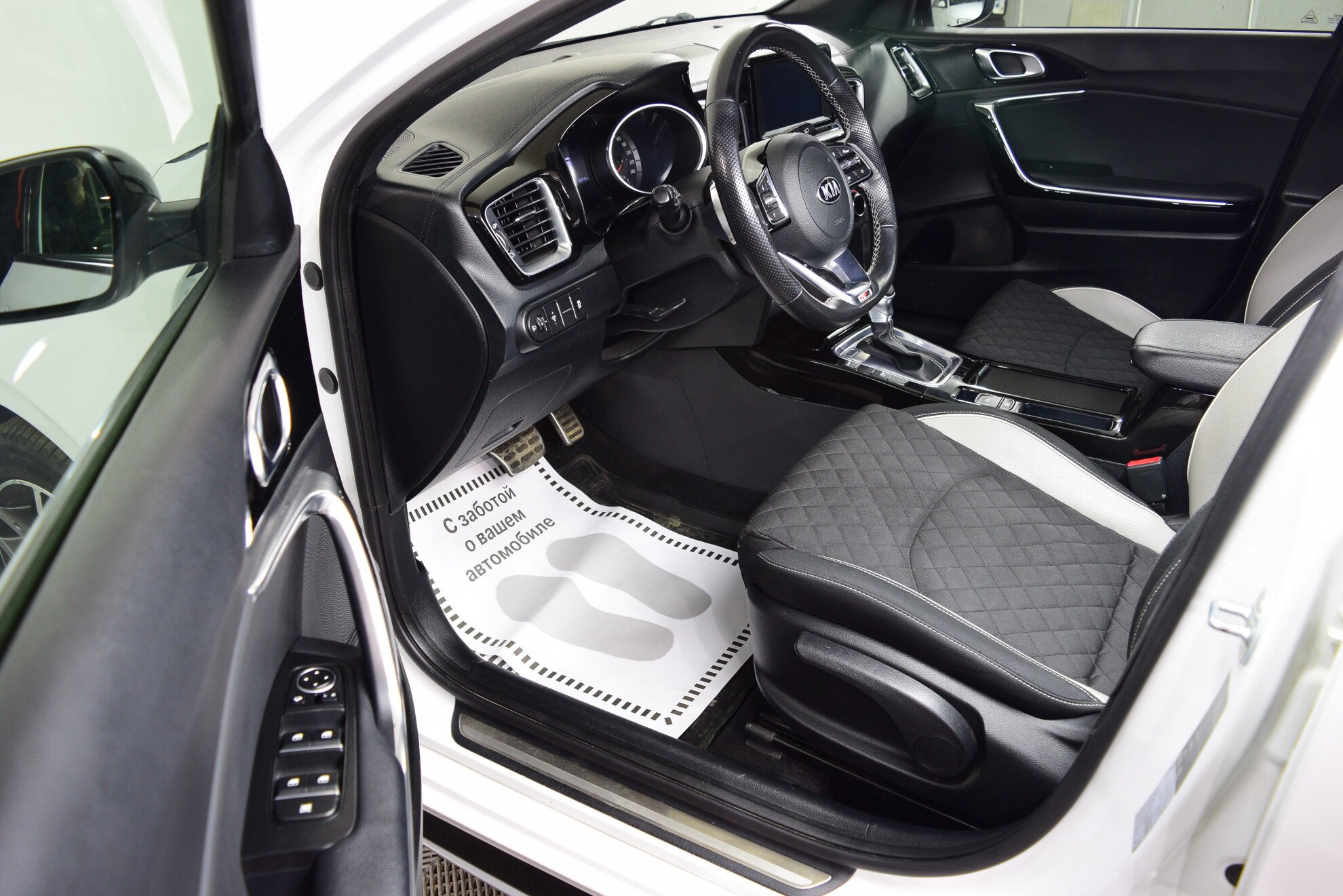 KIA ProCeed миниатюра 7