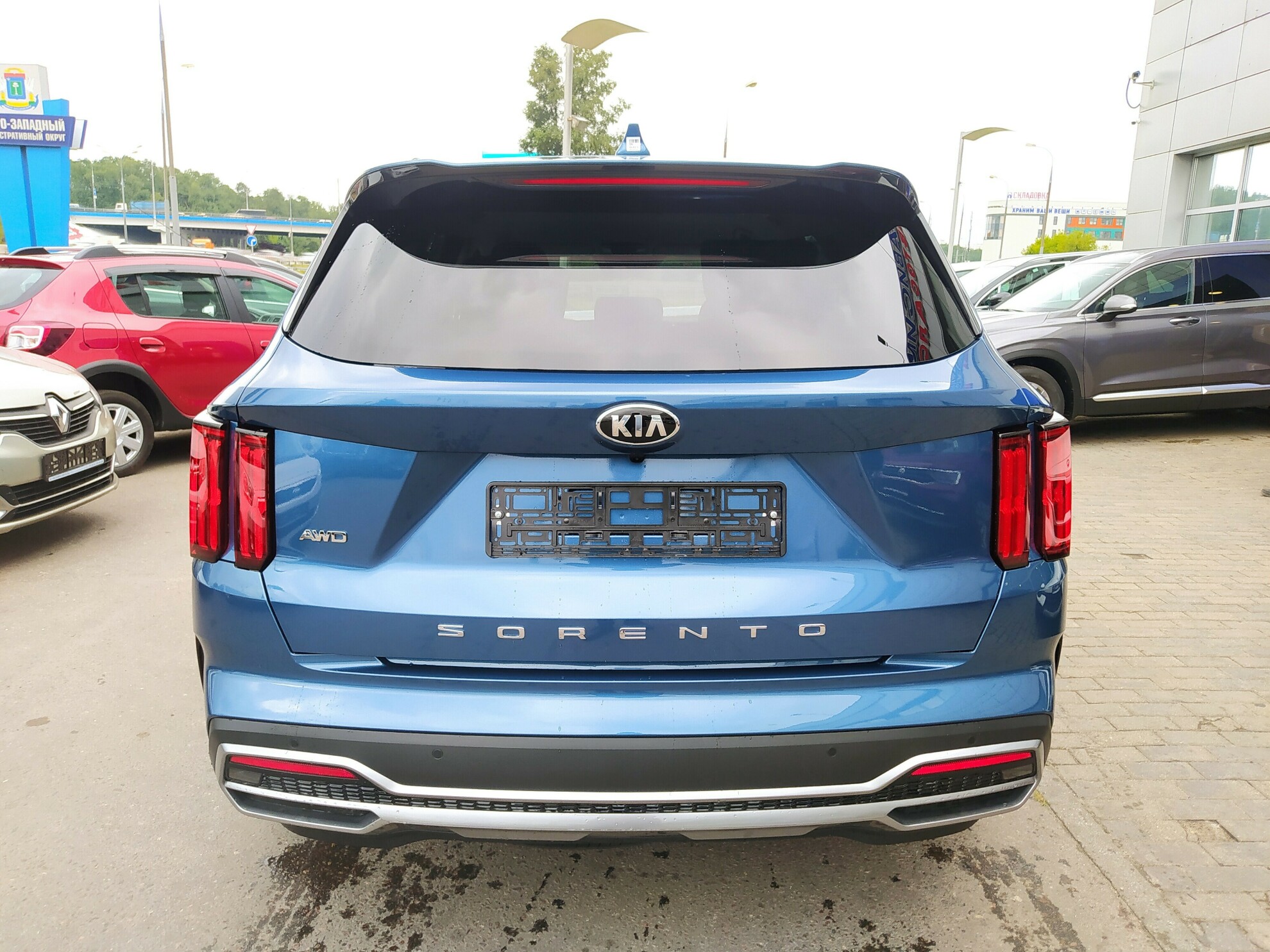 KIA Sorento миниатюра 5