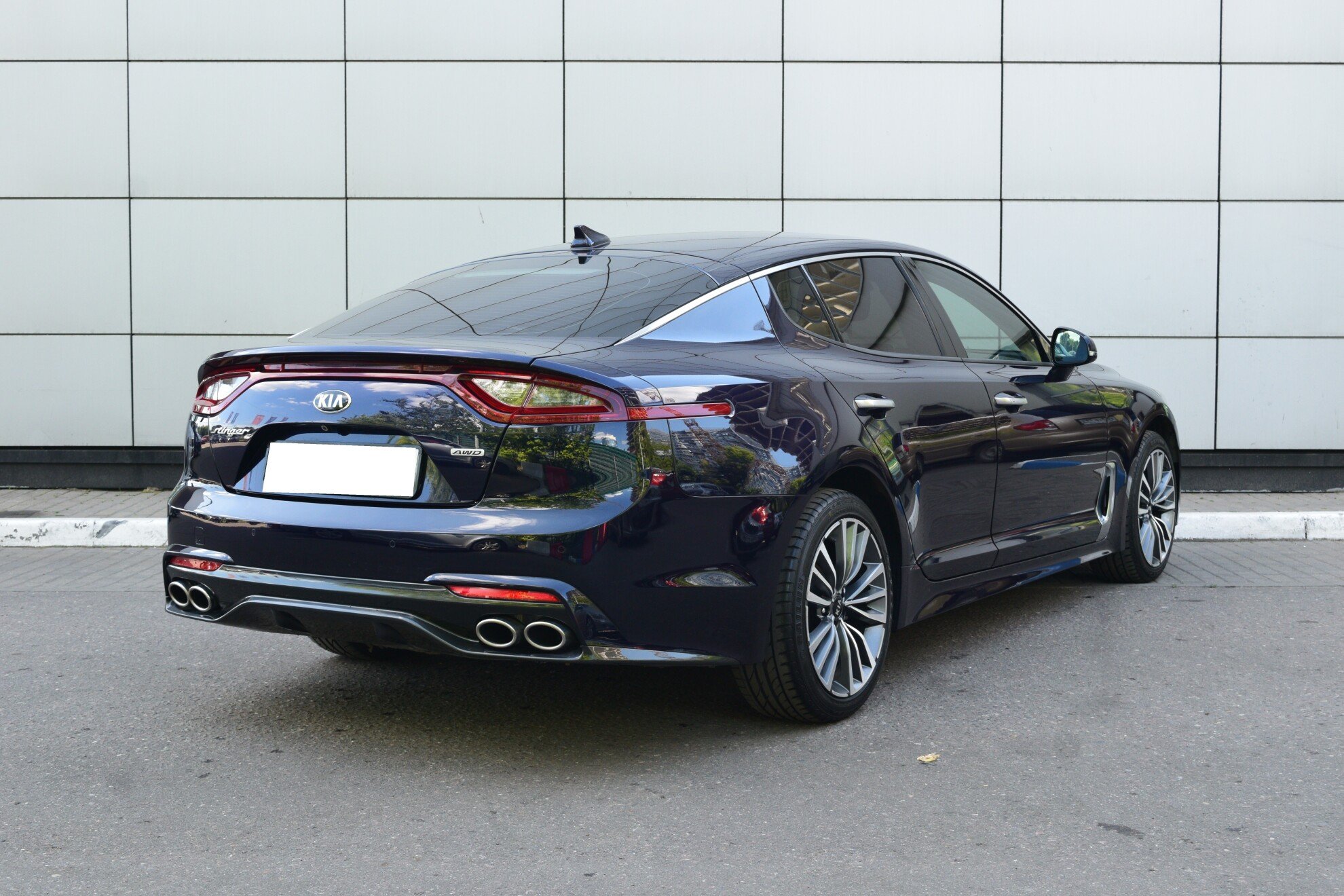 KIA Stinger миниатюра 4