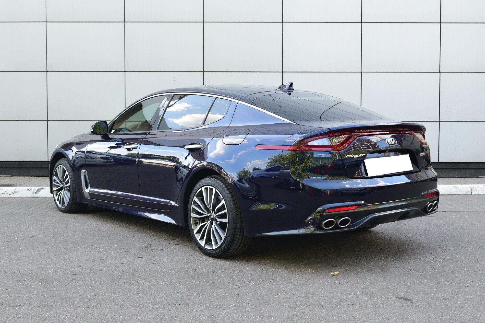 KIA Stinger миниатюра 6