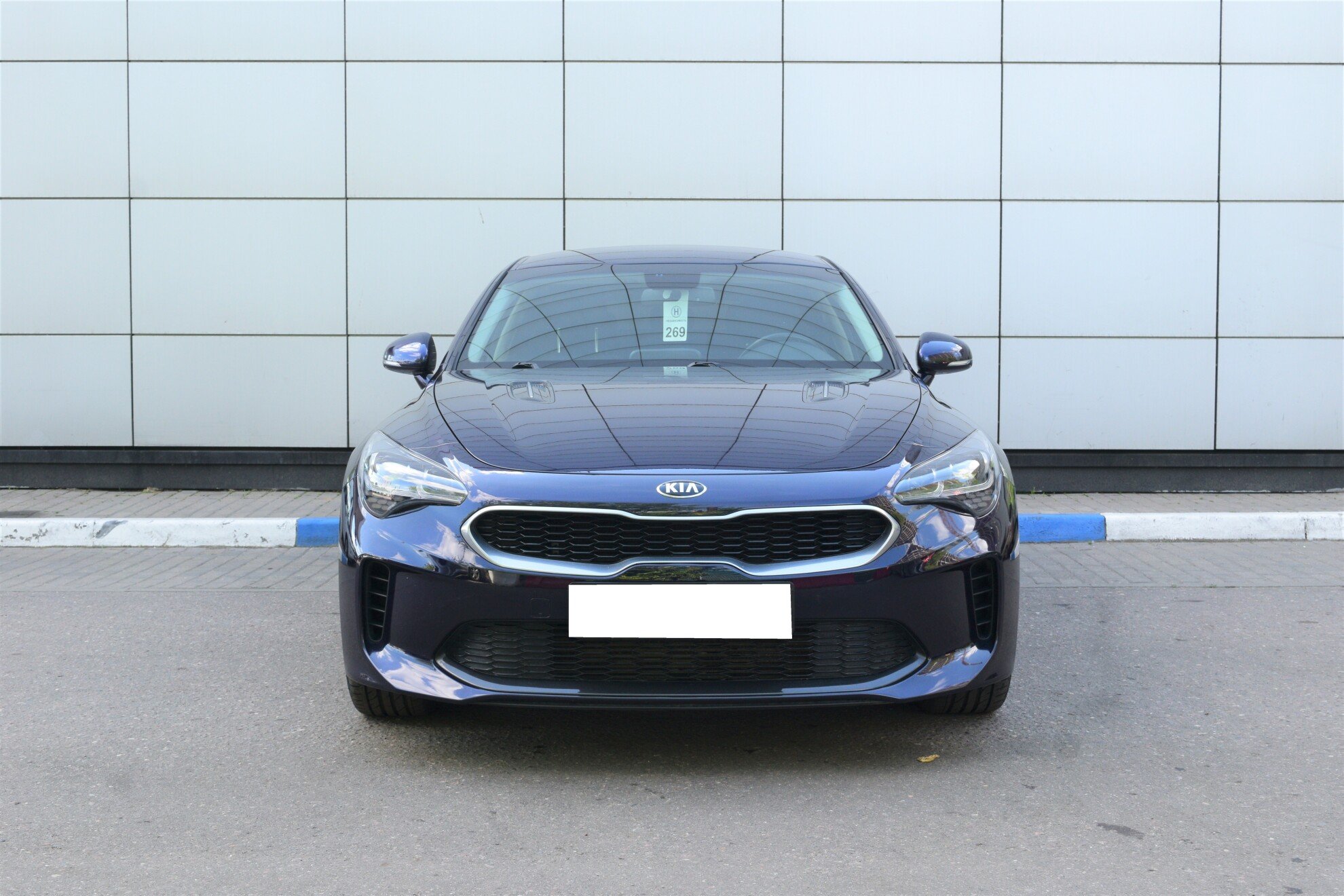 KIA Stinger миниатюра 2
