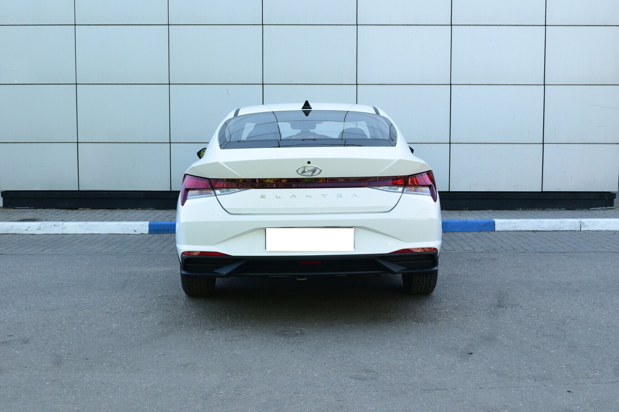 HYUNDAI Elantra миниатюра 5