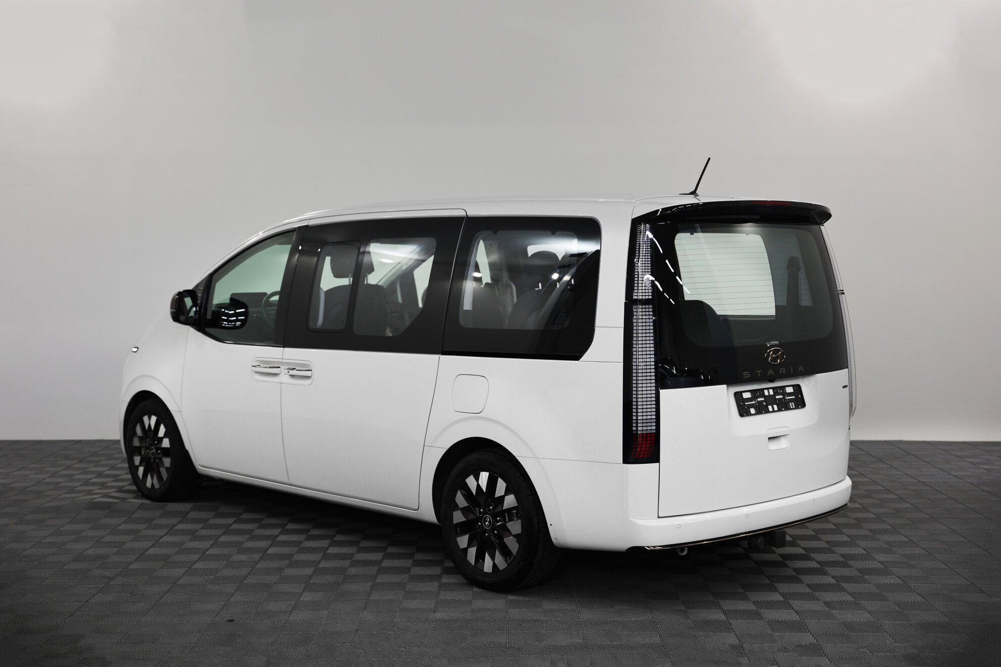HYUNDAI Staria миниатюра 5