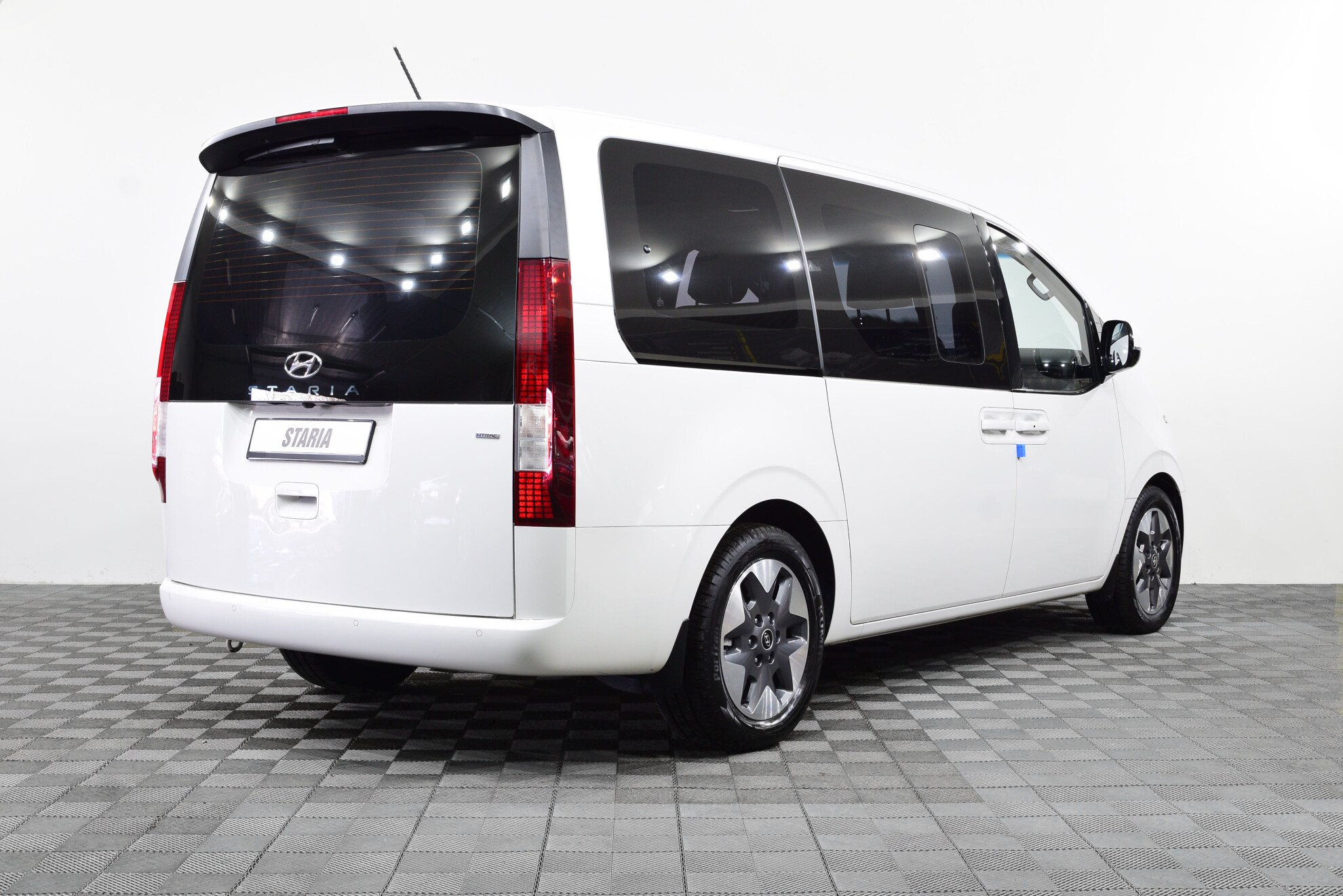 HYUNDAI Staria миниатюра 4