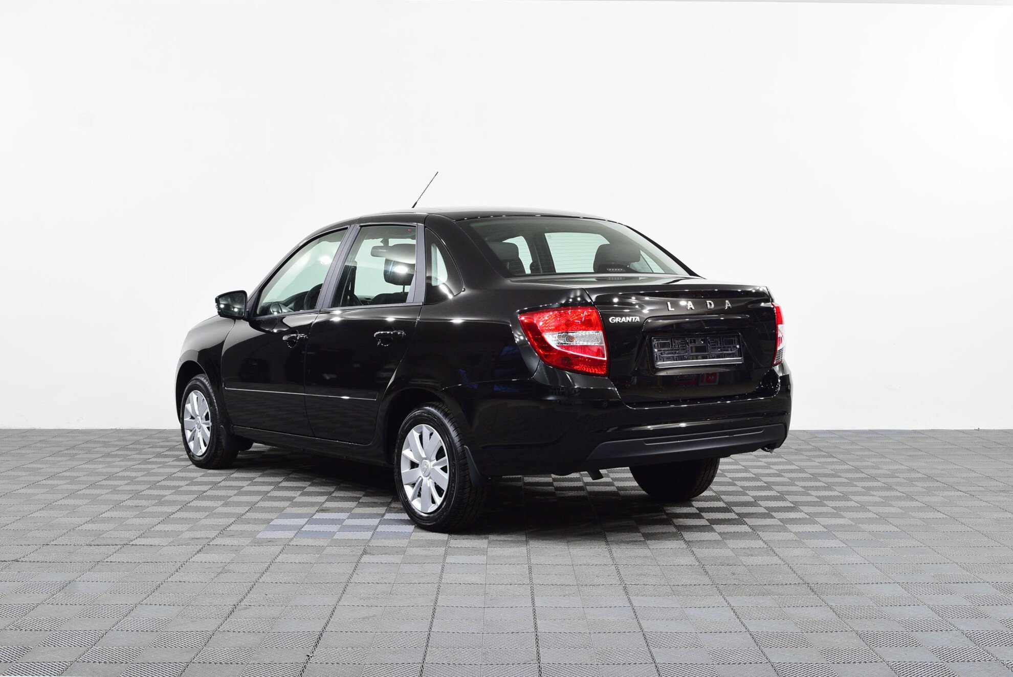 LADA Granta Седан New миниатюра 6
