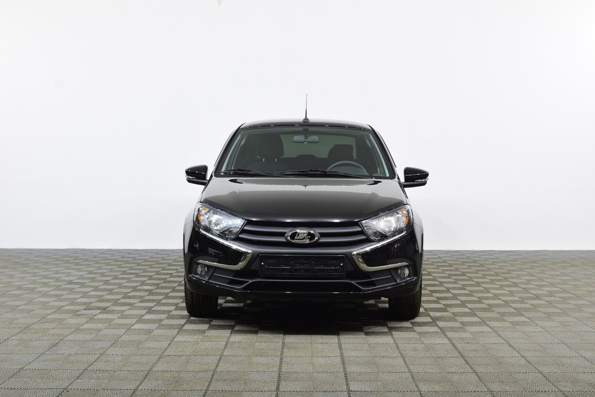 LADA Granta Седан New миниатюра 2
