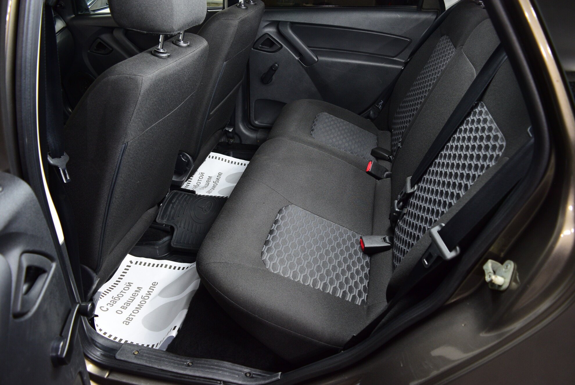 LADA Granta Лифтбек миниатюра 9