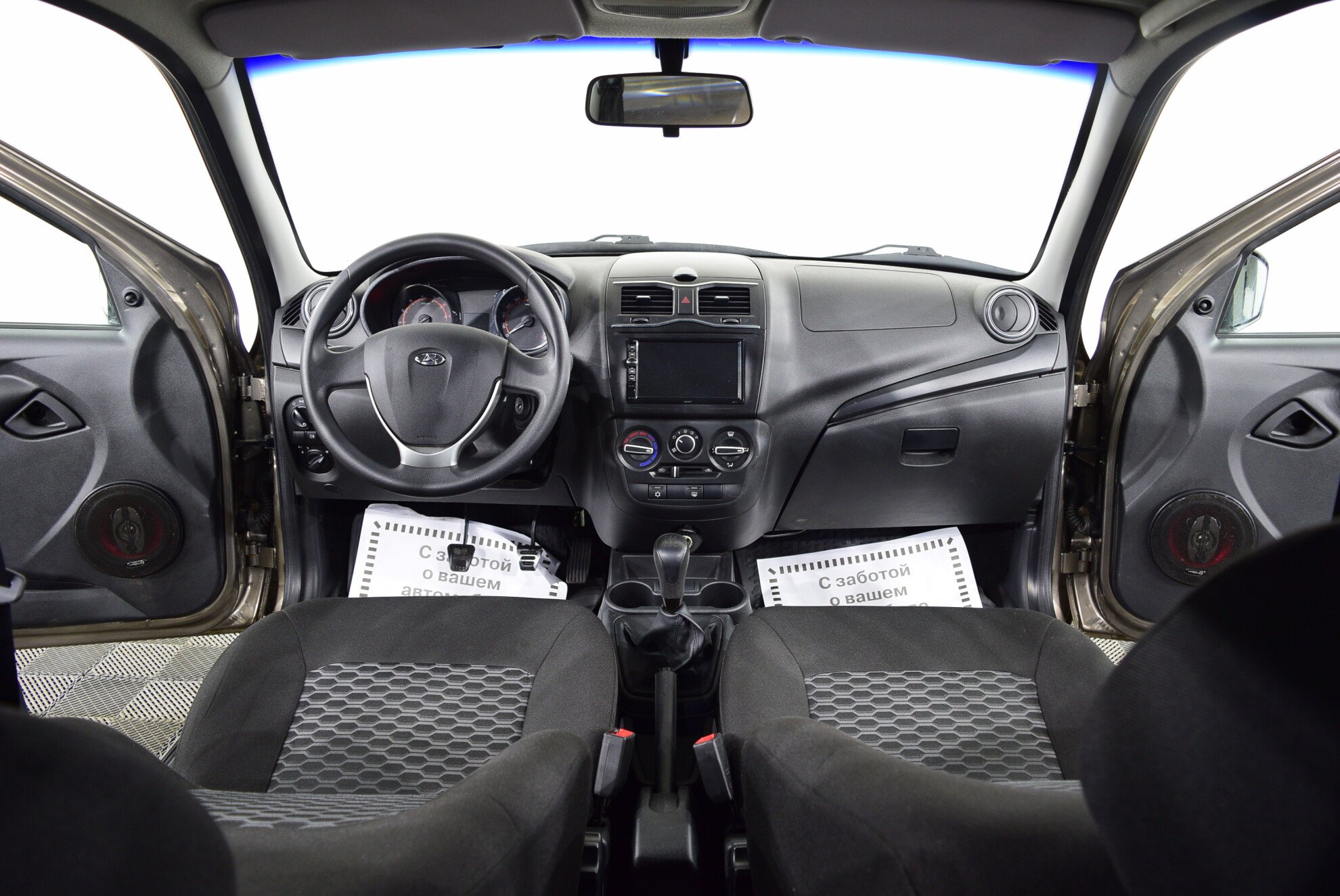 LADA Granta Лифтбек миниатюра 7
