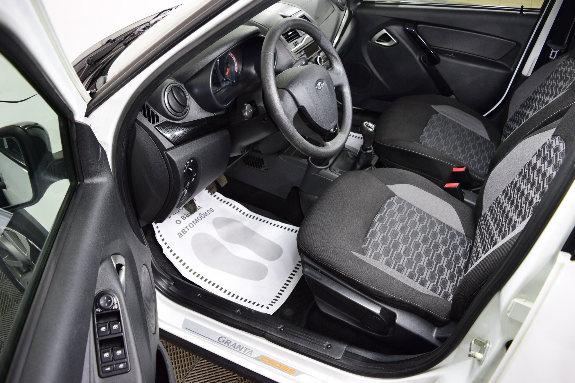 LADA Granta Cross миниатюра 7