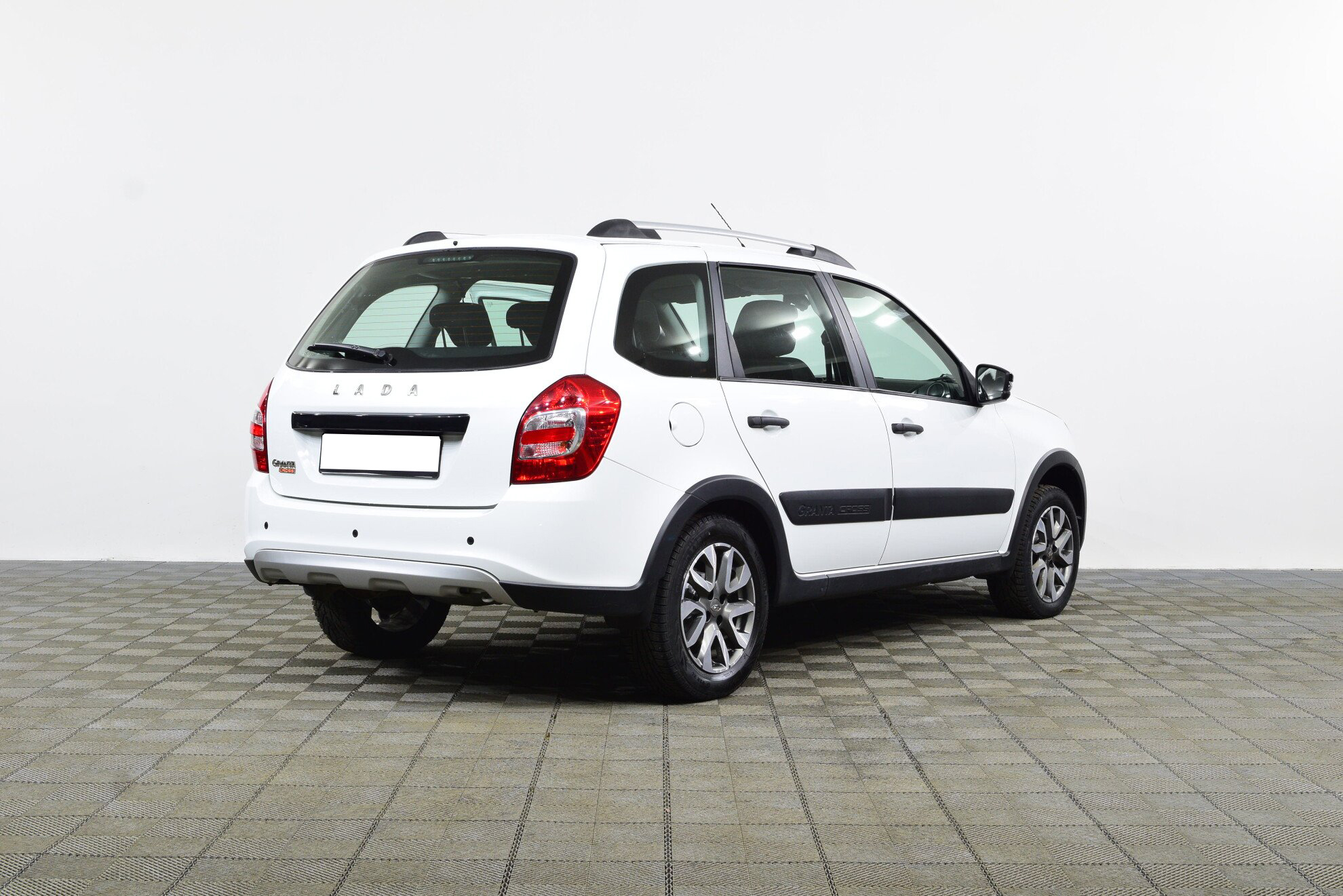 LADA Granta Cross миниатюра 4