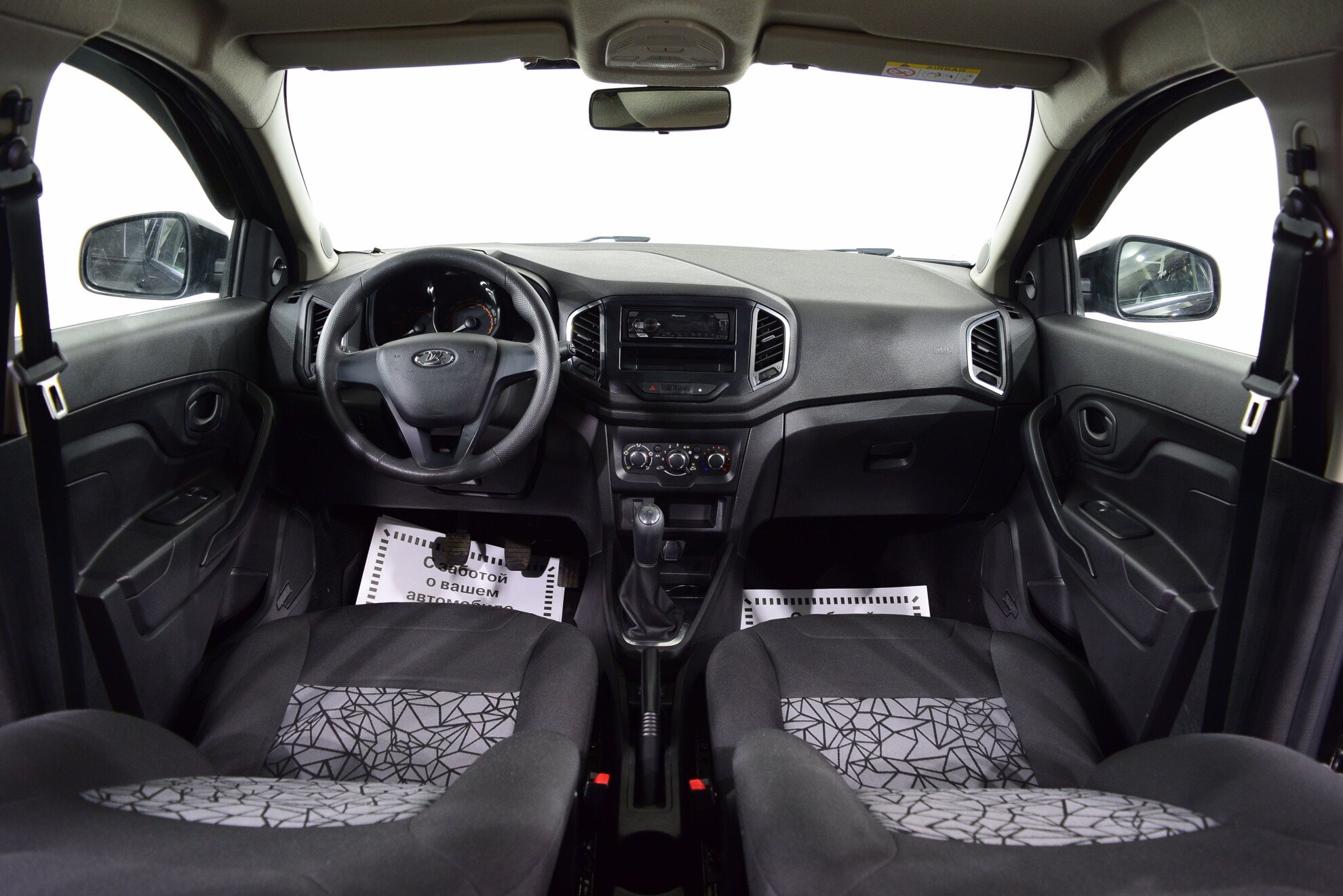 LADA XRay миниатюра 8