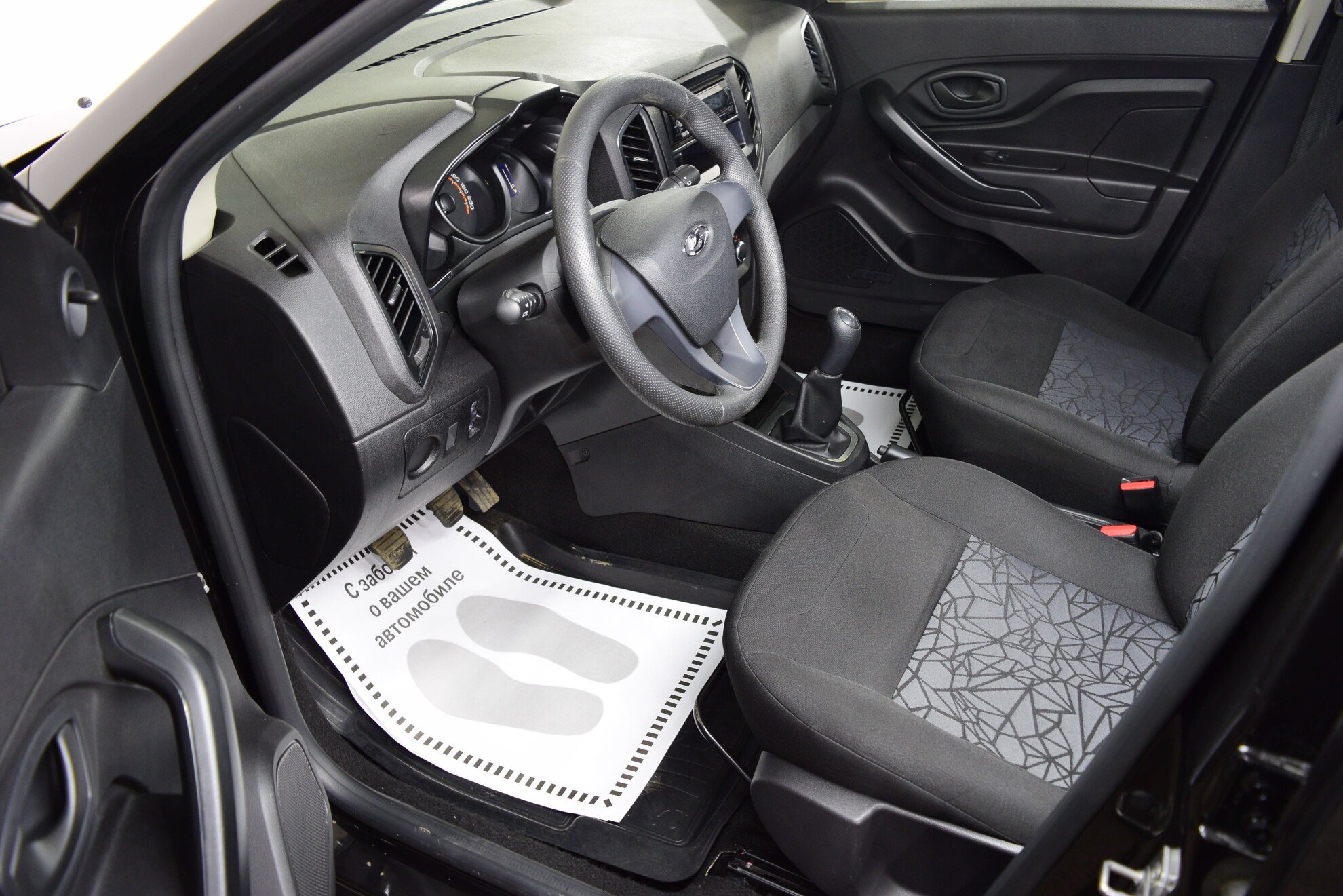 LADA XRay миниатюра 7