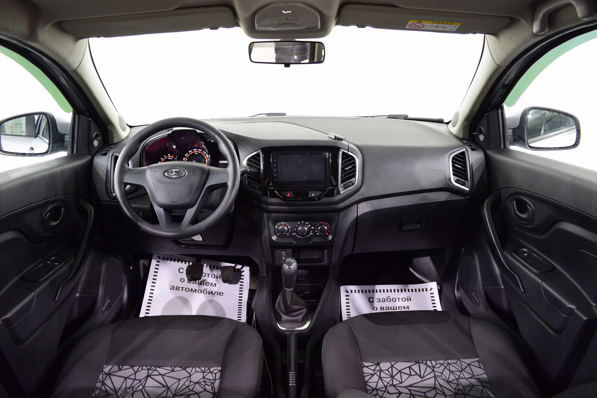 LADA XRay миниатюра 7