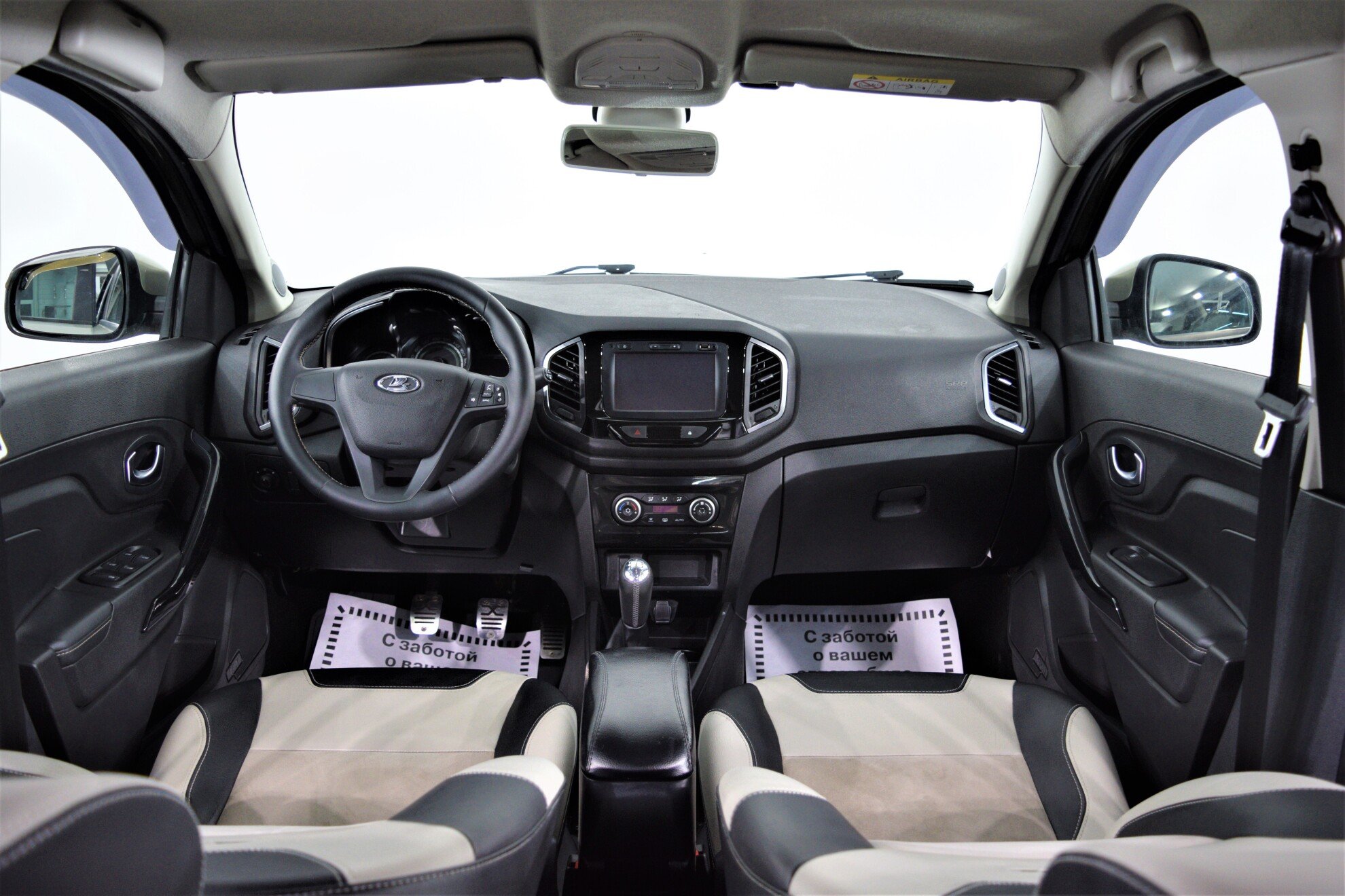 LADA XRay миниатюра 8