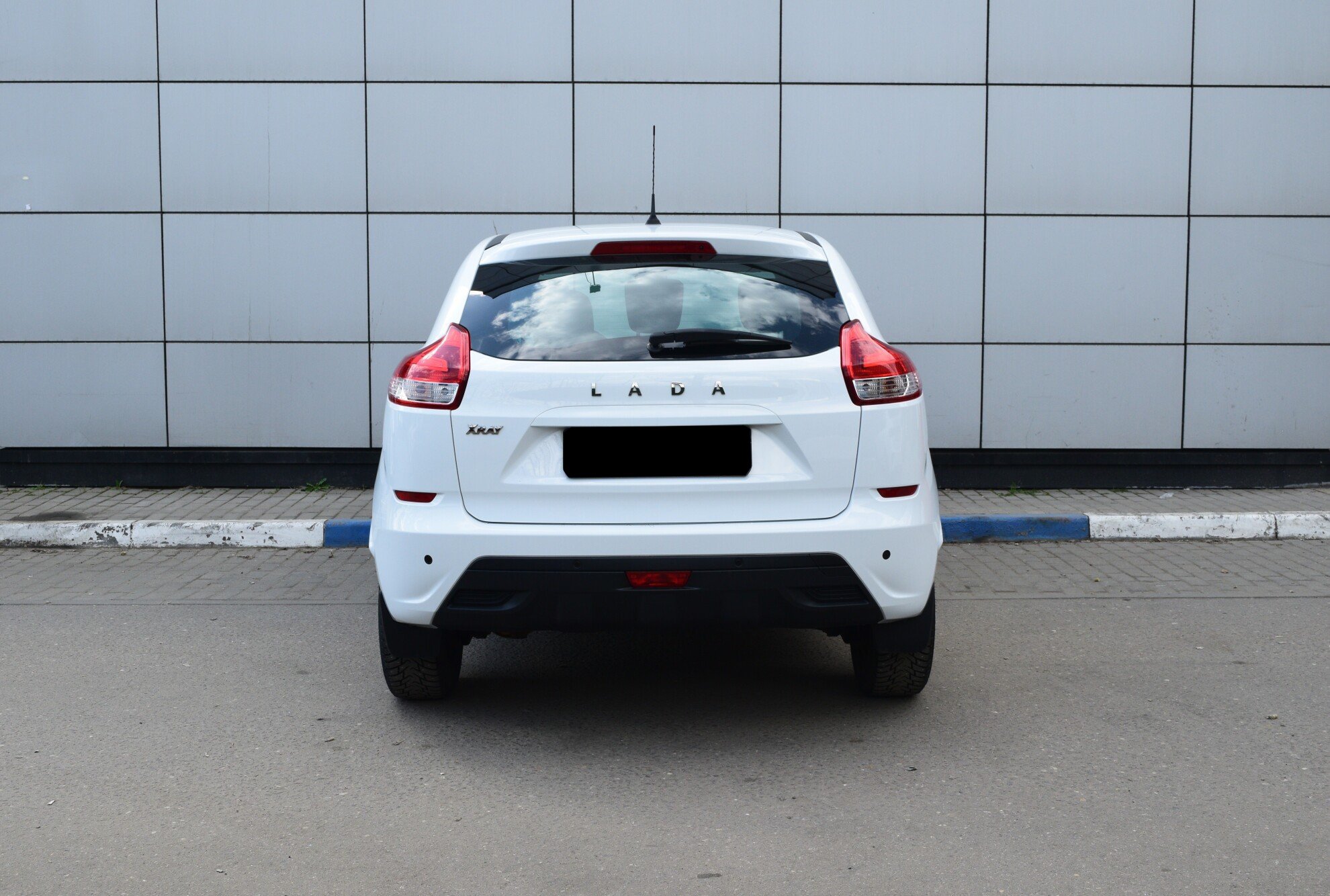 LADA XRay миниатюра 5