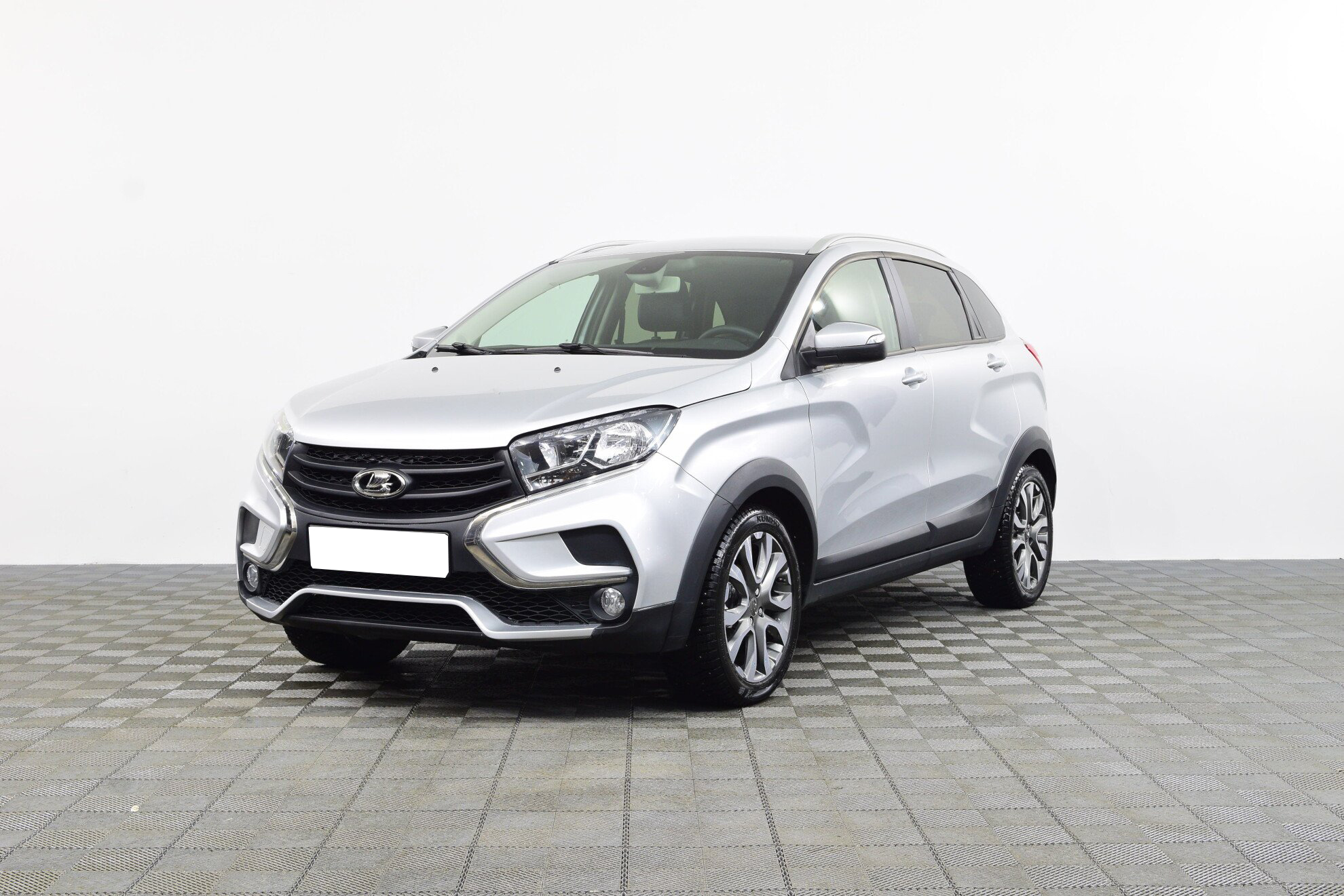 Превью LADA XRay Cross