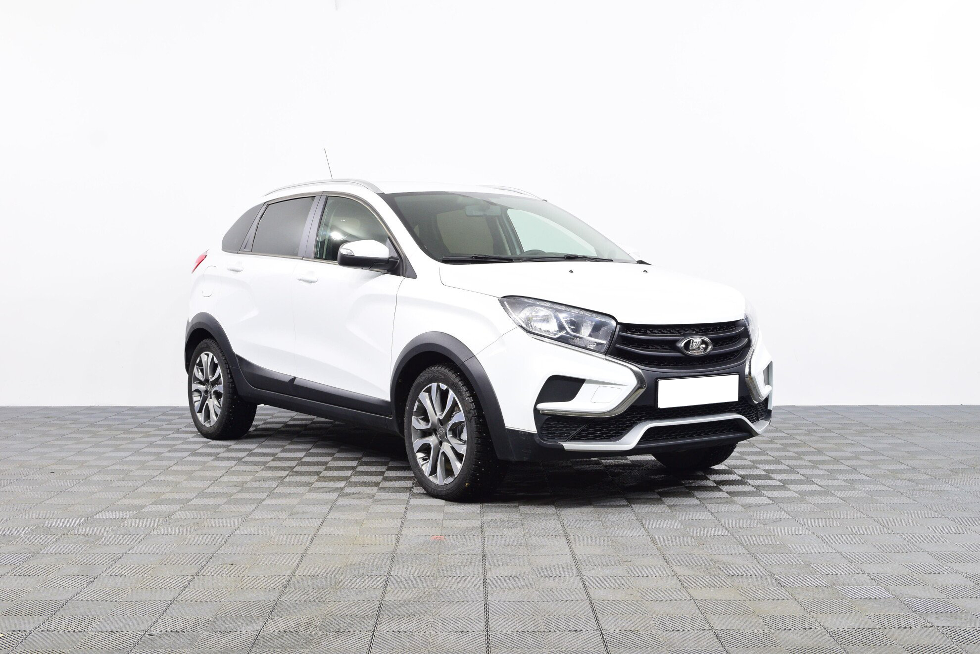 LADA XRay Cross миниатюра 3