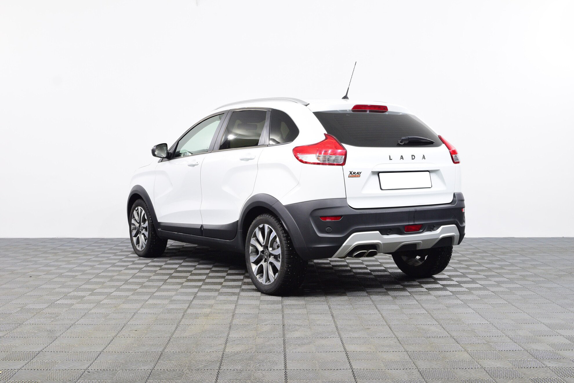 LADA XRay Cross миниатюра 6