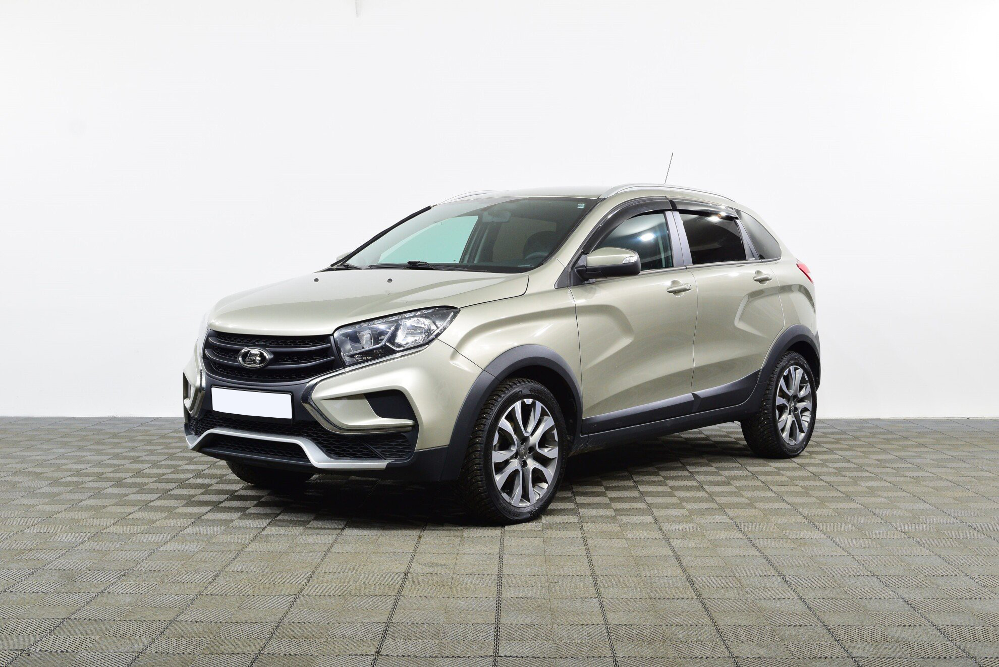 Превью LADA XRay Cross
