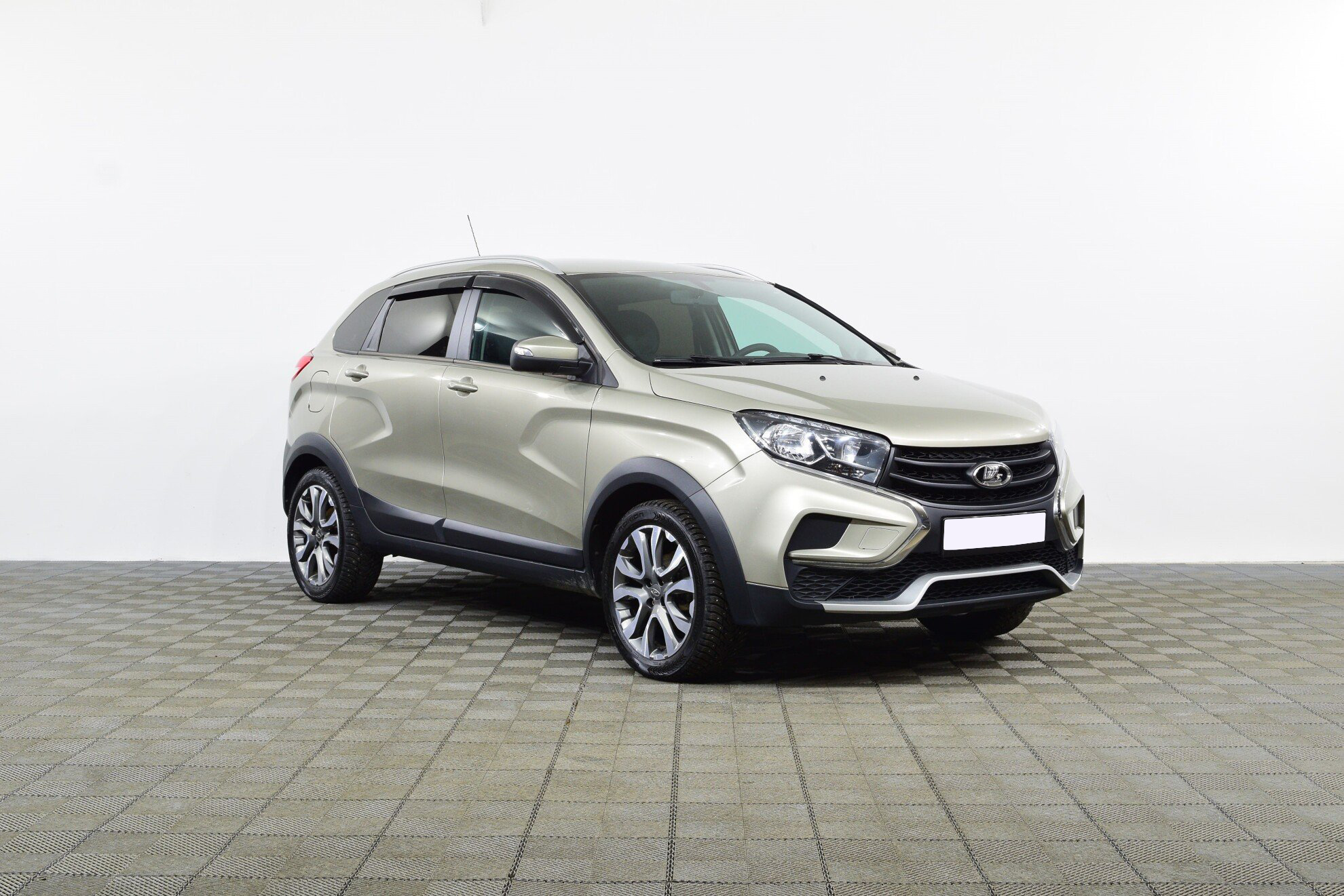 LADA XRay Cross миниатюра 3